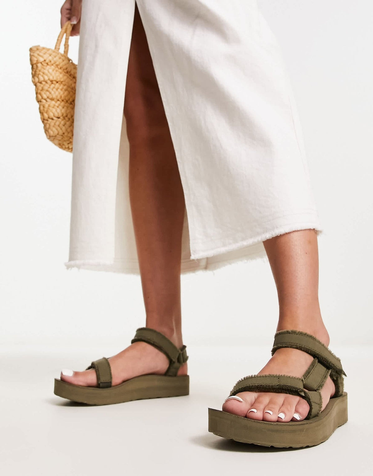 Teva Universal midform chunky sandals in khaki - ASOS Sample Sale
