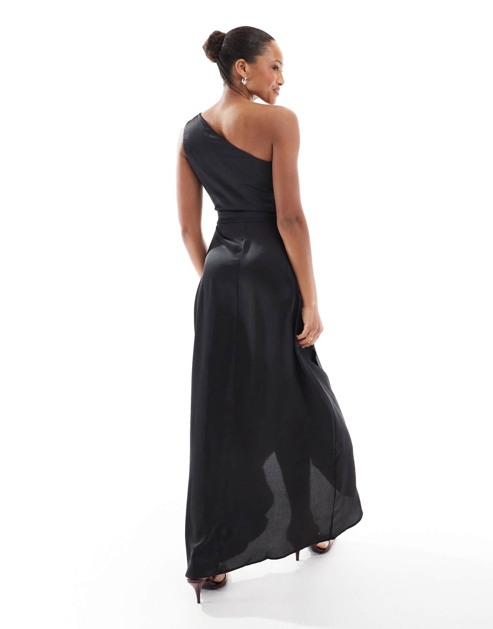 TFNC Bridesmaid one shoulder satin maxi dress in black - ASOS Sample Sale