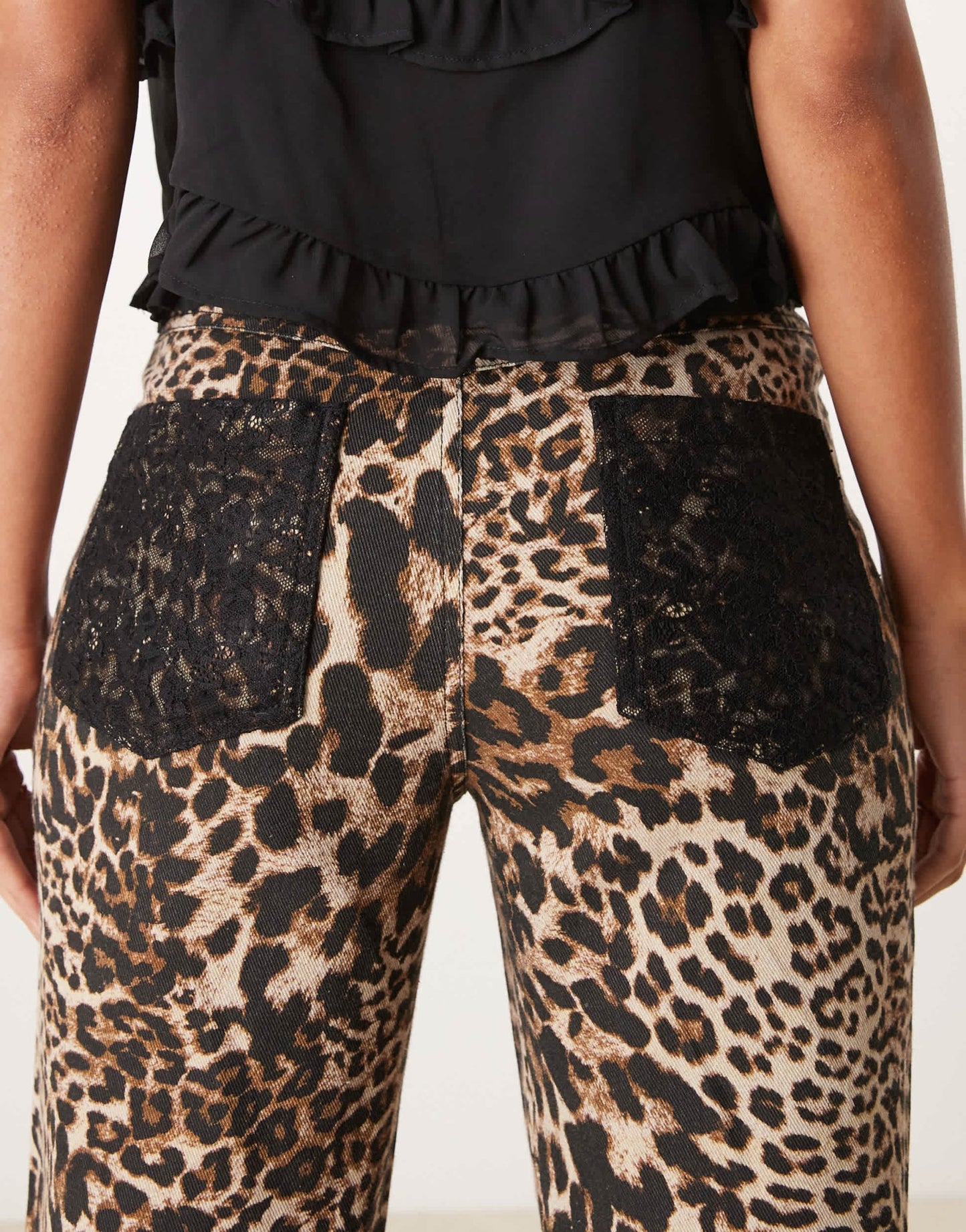 The Frolic exclusive lace pocket detail straight leg jeans in leopard print - ASOS Sample Sale