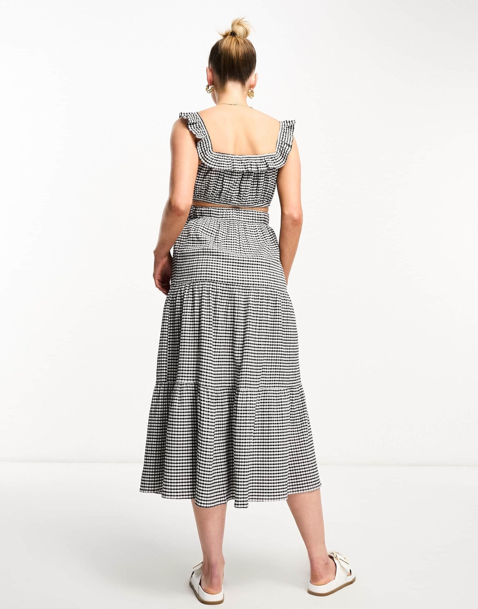 The Frolic exclusive Maternity square neck summer crop top in black and white gingham - ASOS Sample Sale