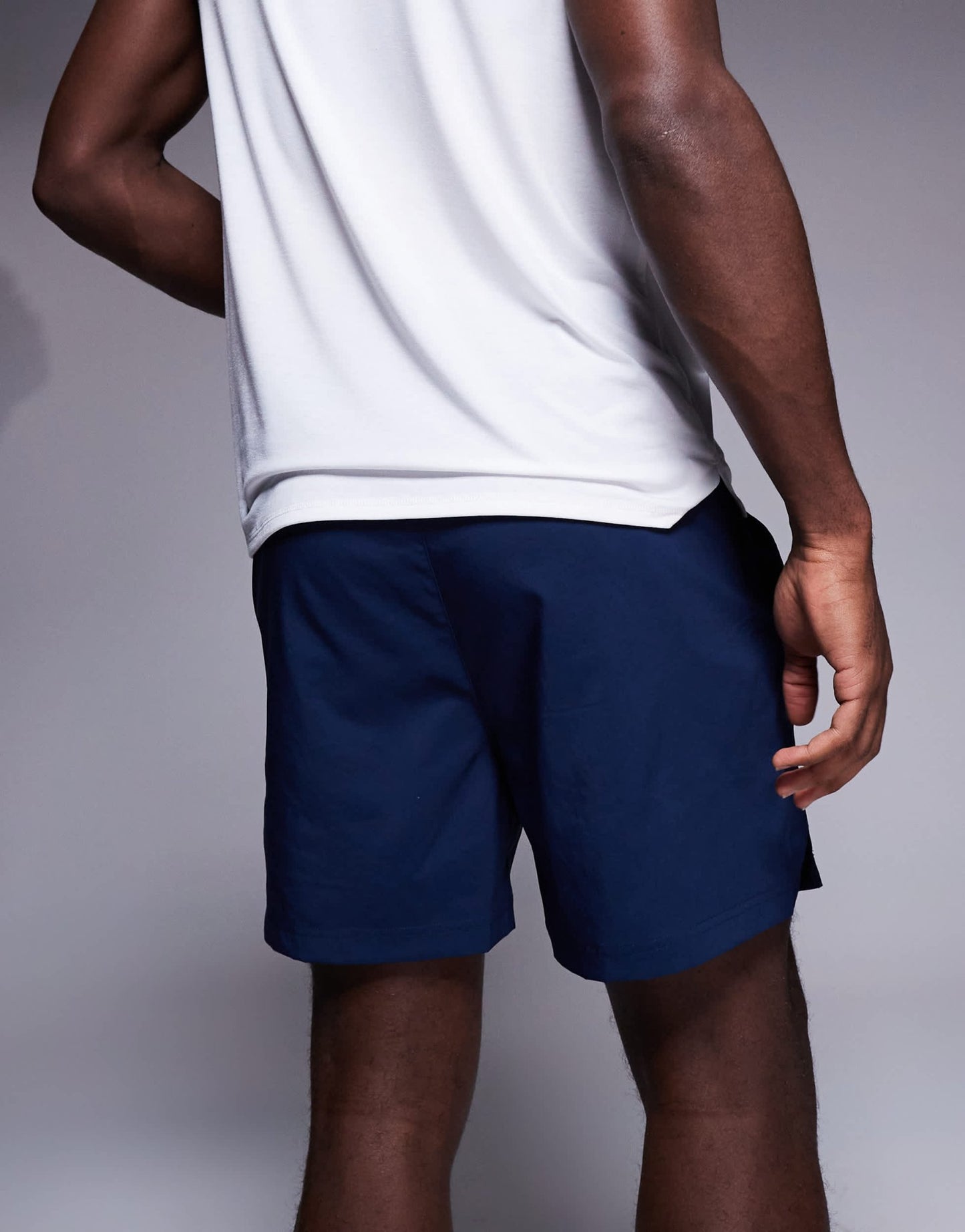 The North Face 24/7 5"" logo shorts in navy - ASOS Sample Sale