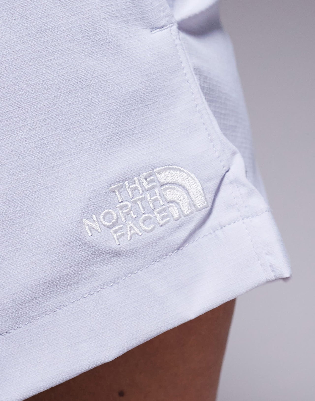 The North Face Class V Pathfinder 3"""" shorts in grey - ASOS Sample Sale