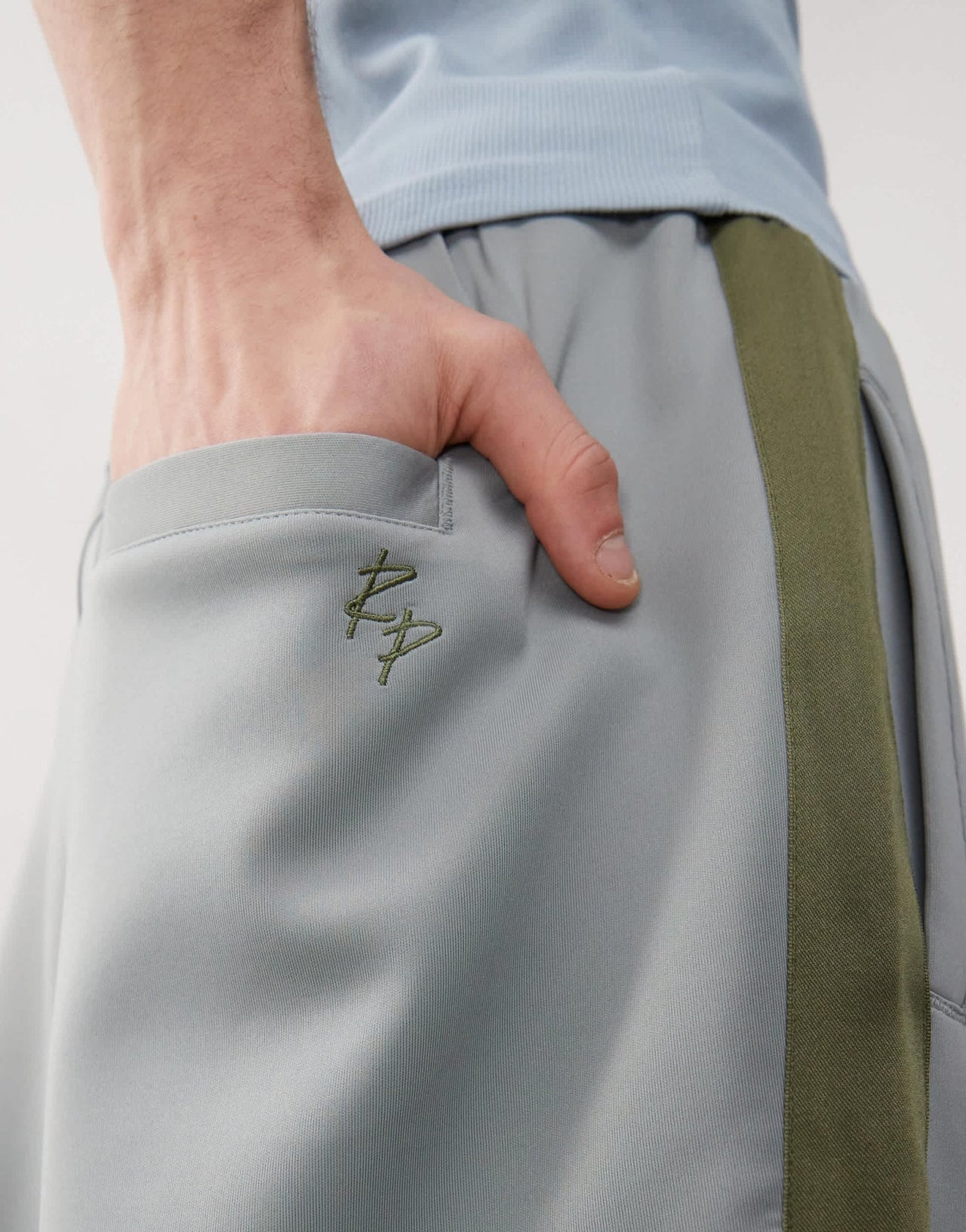 The Ragged Priest skate fit joggers with side stripe in grey and green - ASOS Sample Sale
