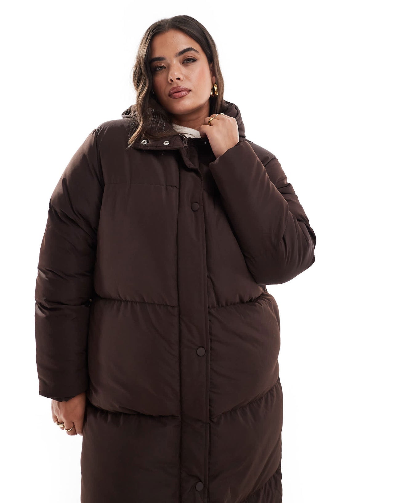 Threadbare Plus maxi puffer coat with hood in brown - ASOS Sample Sale
