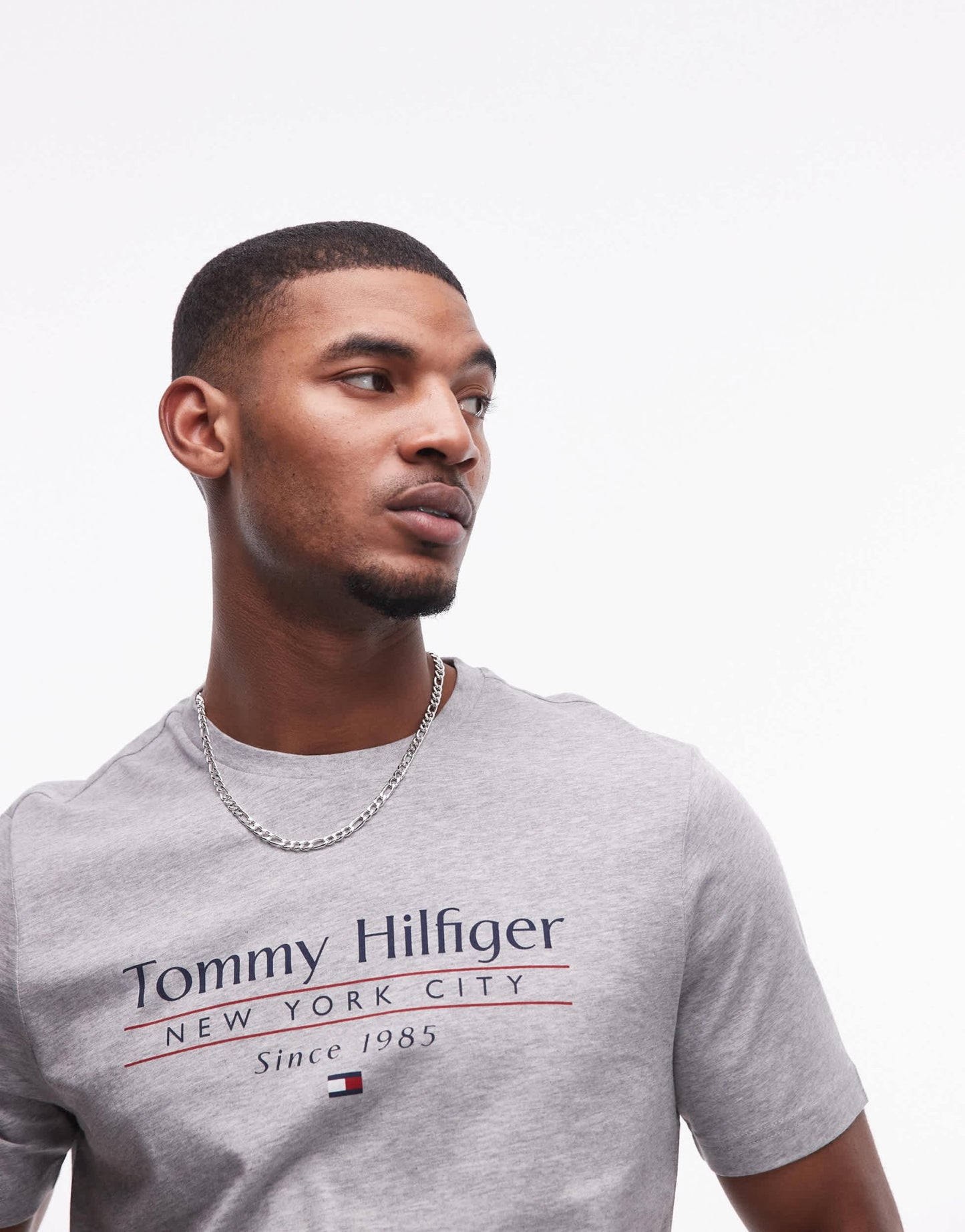Tommy Hilfiger centre stack linear logo t-shirt in grey - ASOS Sample Sale