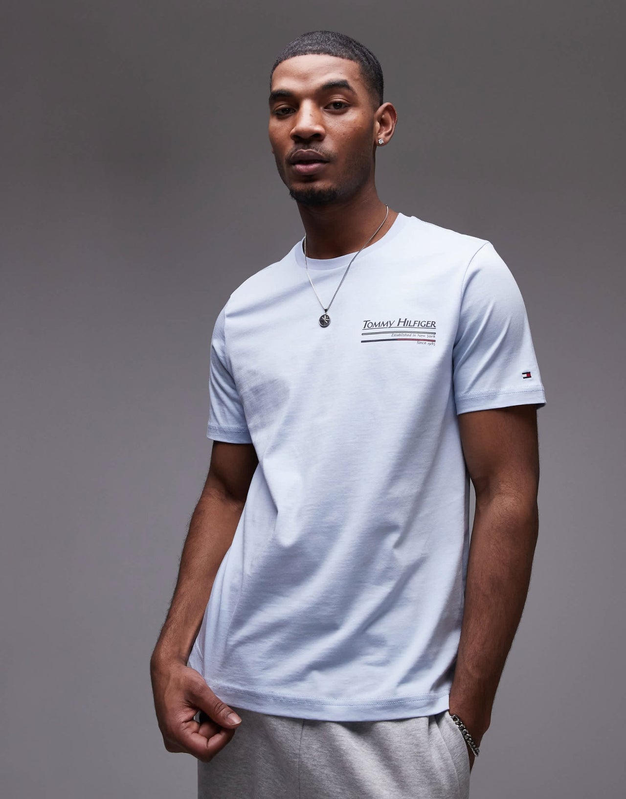 Tommy Hilfiger outline sailing t-shirt in pale blue - ASOS Sample Sale