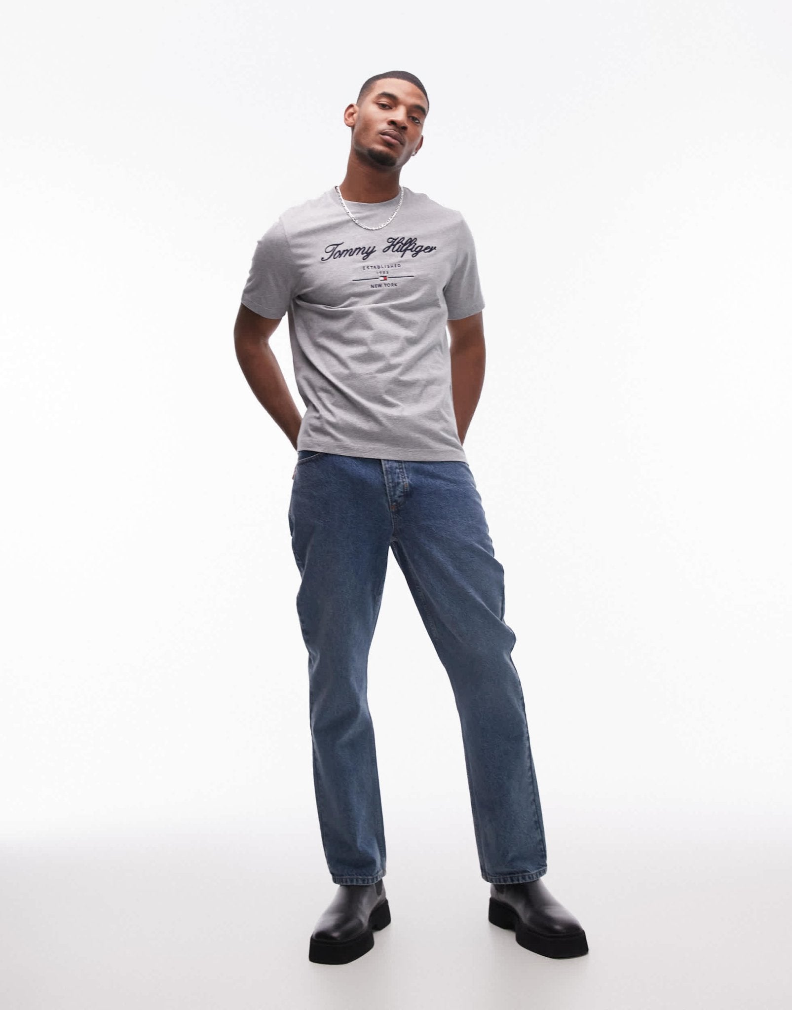 Tommy Hilfiger script logo t-shirt in grey - ASOS Sample Sale