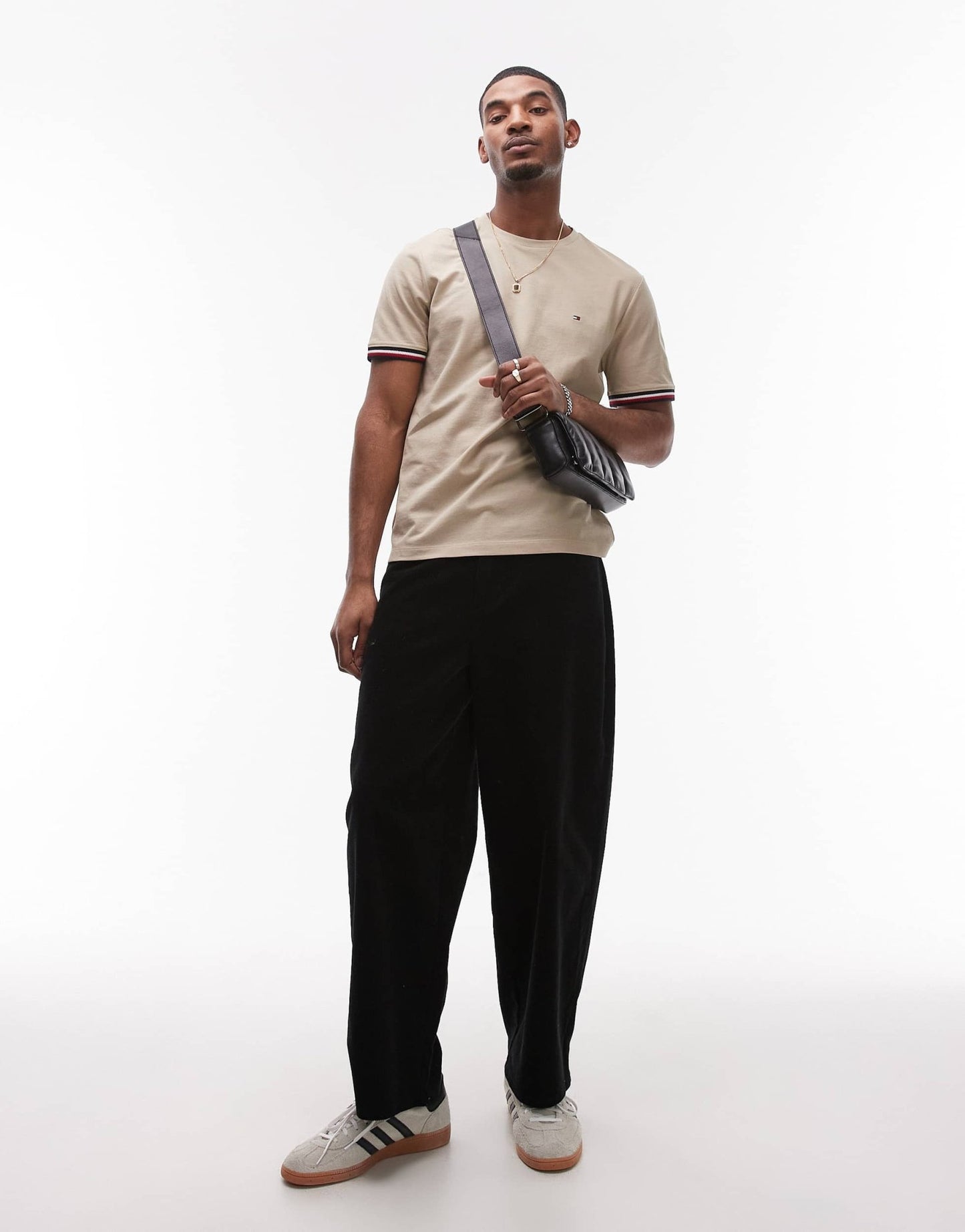 Tommy Hilfiger tipped t-shirt in beige - ASOS Sample Sale