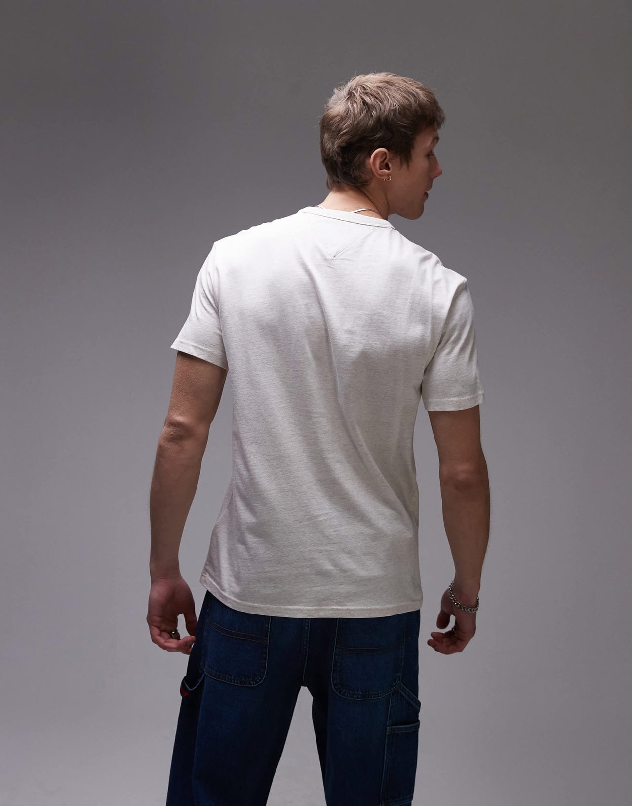 Tommy Jeans colourful crest logo t-shirt in oat marl - ASOS Sample Sale