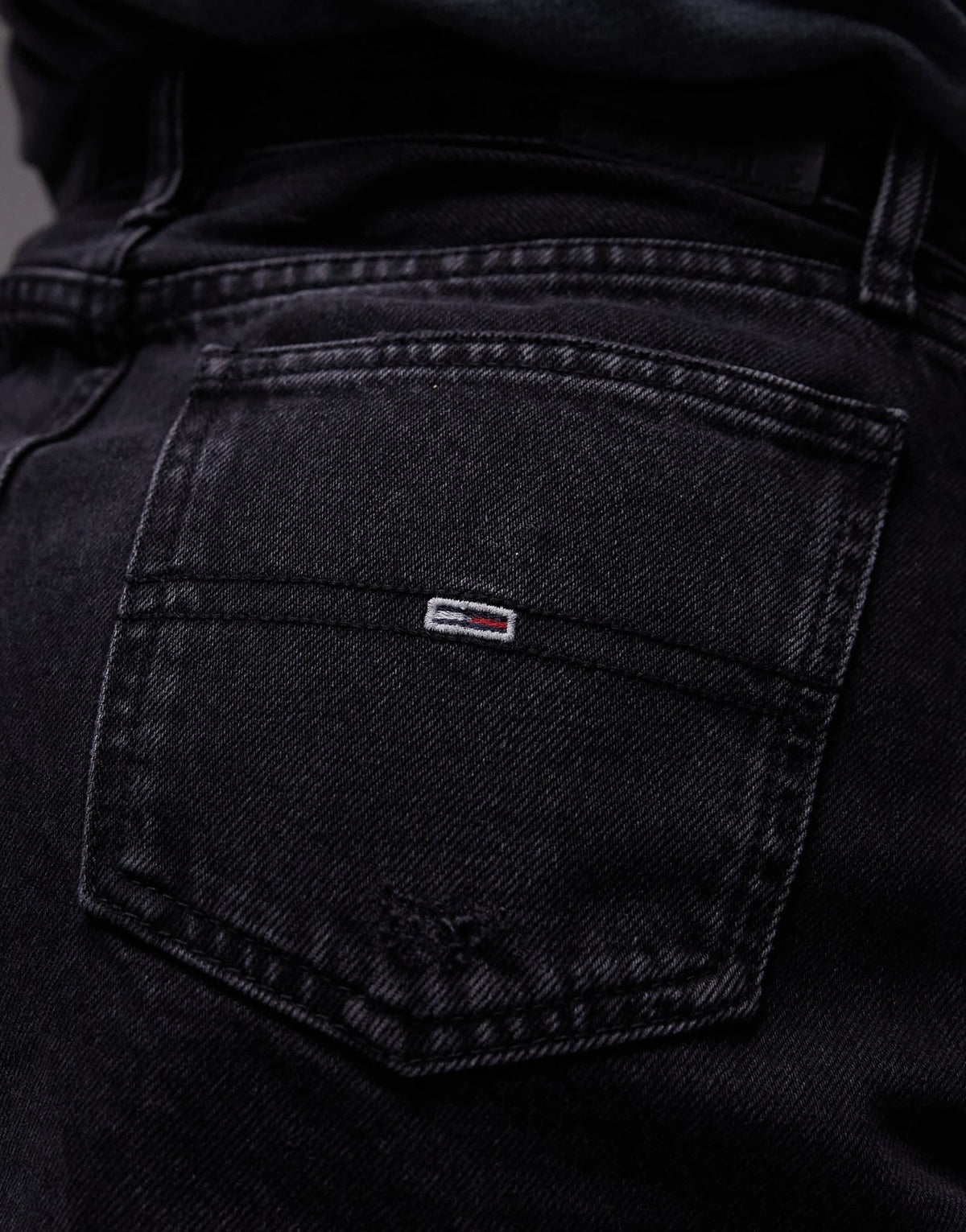 Tommy Jeans denim hot pants with raw edge in black - ASOS Sample Sale