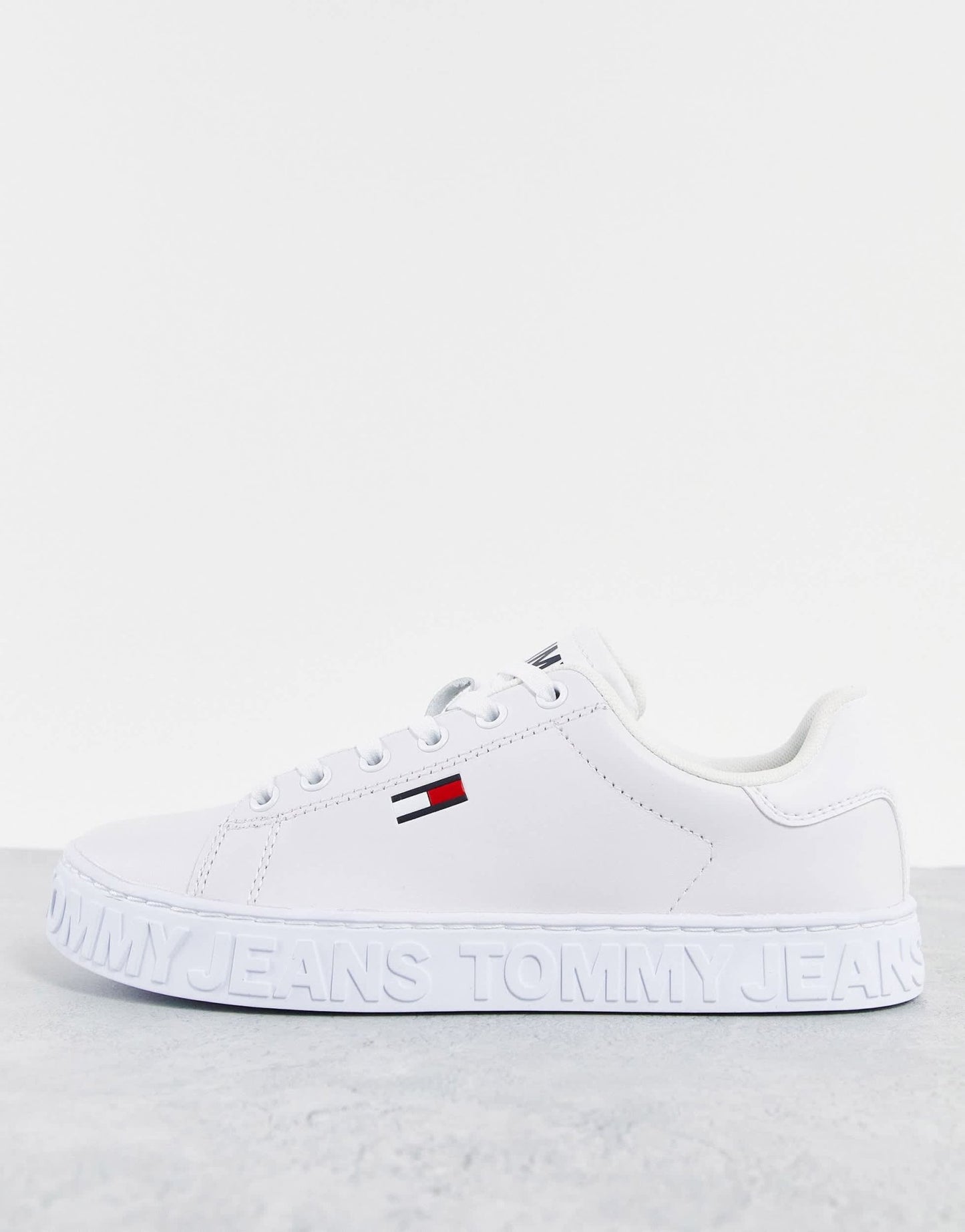 Tommy Jeans embossed logo sneaker in white - ASOS Sample Sale