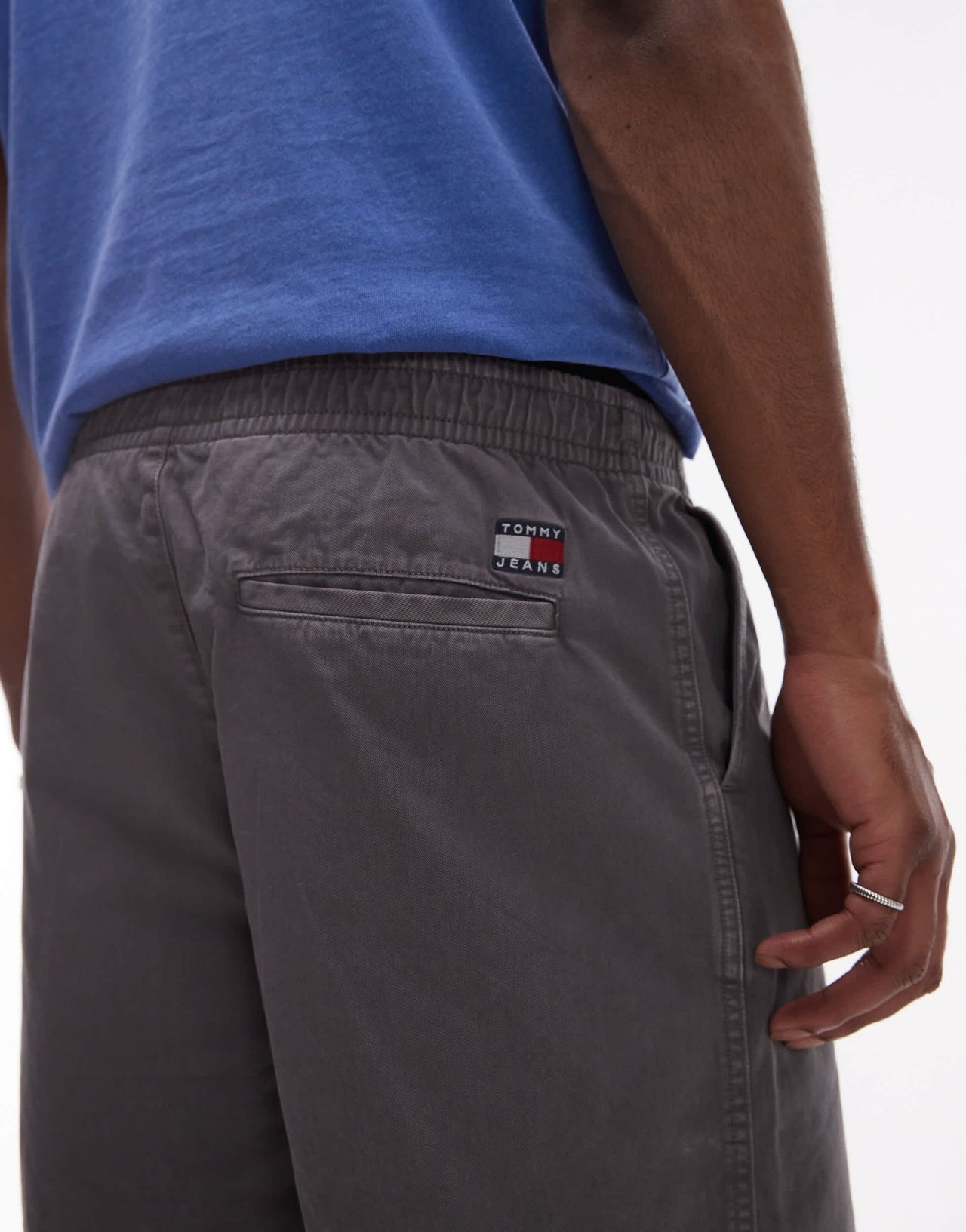 Tommy Jeans loose twill shorts in charcoal grey - ASOS Sample Sale