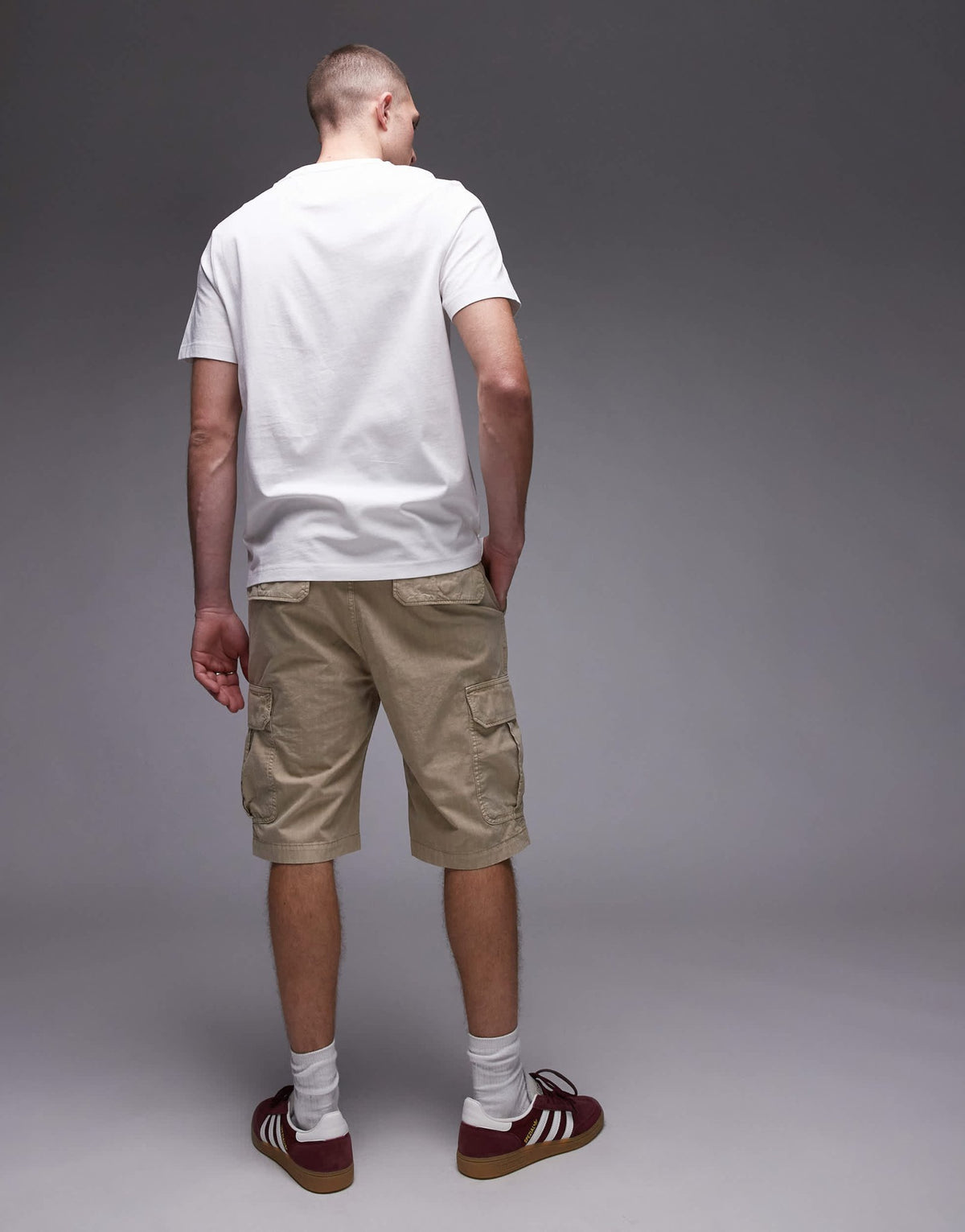 Tommy Jeans Otis cargo shorts in beige - ASOS Sample Sale