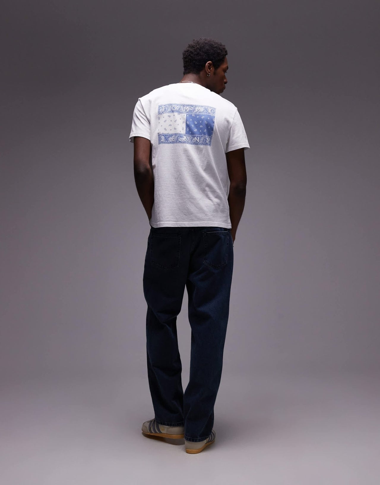 Tommy Jeans paisley flag back print t-shirt in white and blue - ASOS Sample Sale