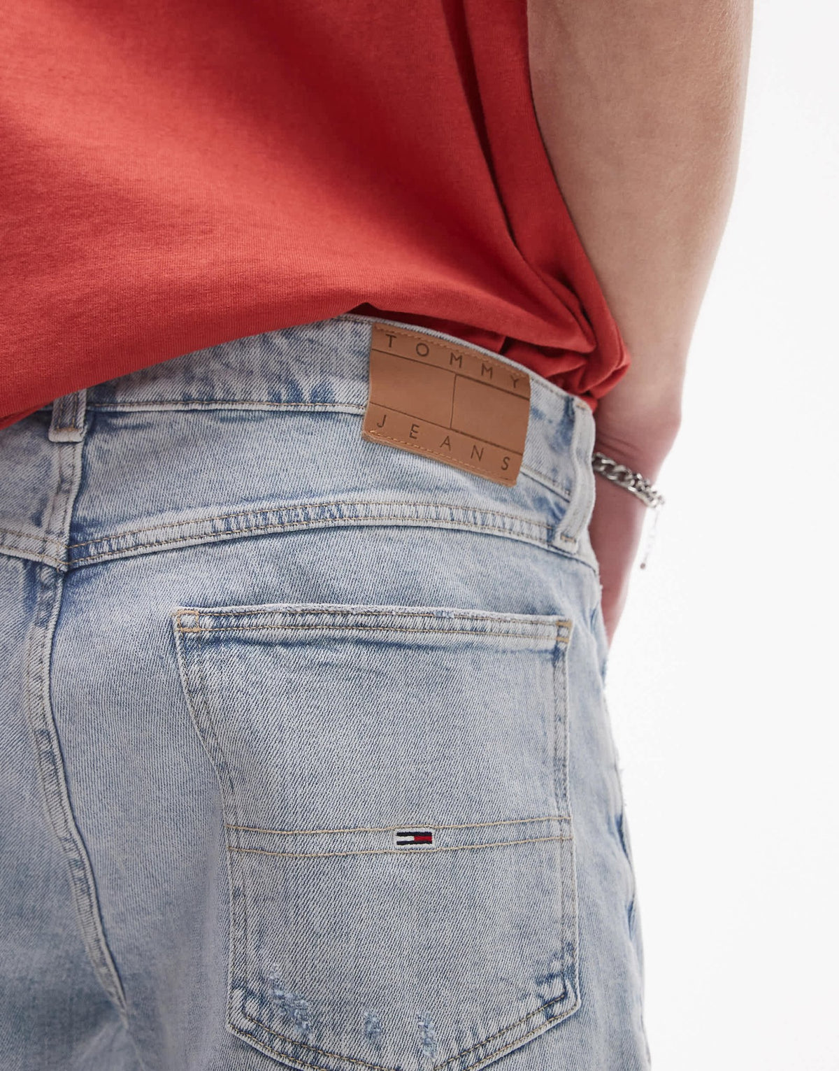 Tommy Jeans Ronnie slim denim shorts in light wash - ASOS Sample Sale
