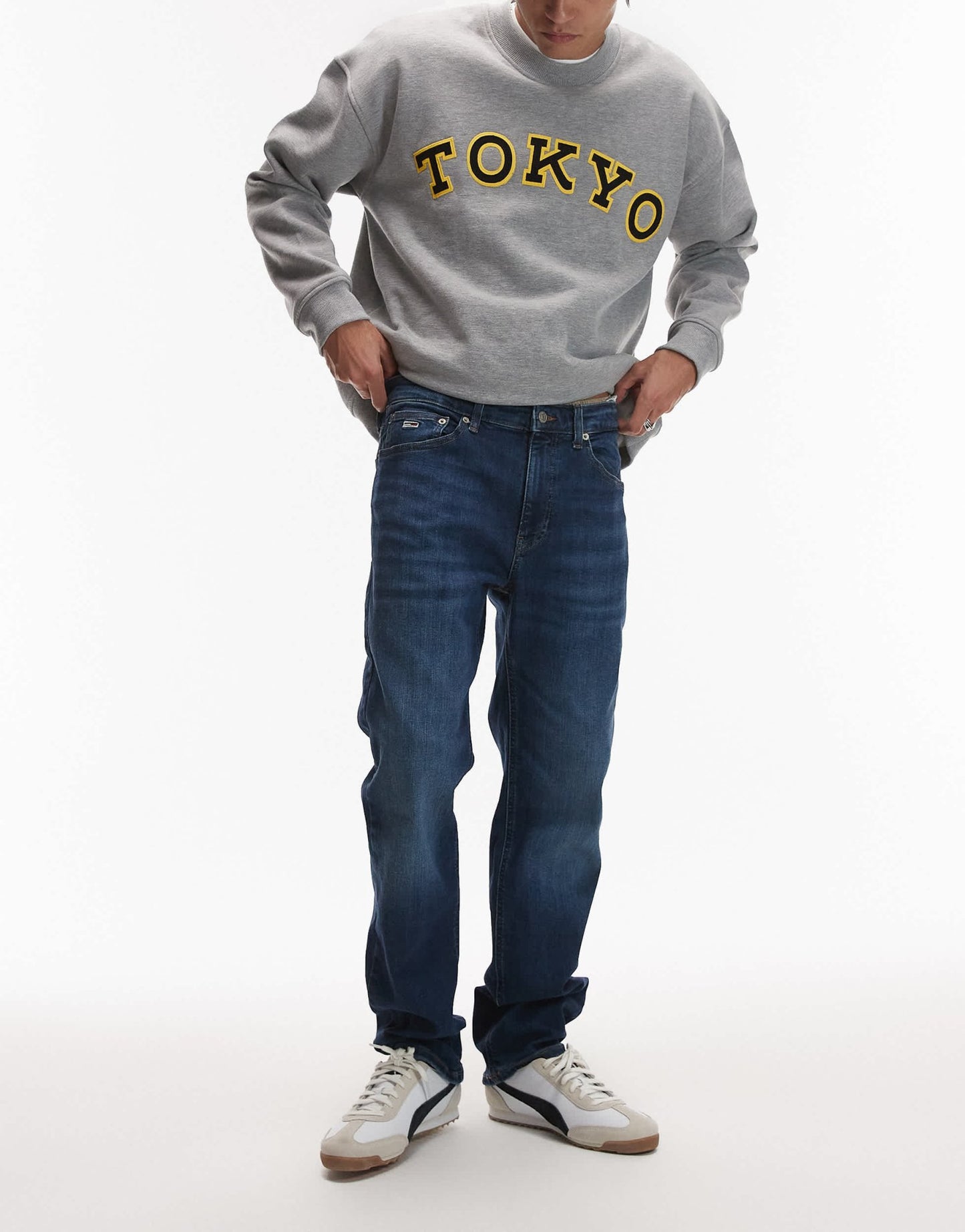 Tommy Jeans Ryan Slim Straight Jeans in dark blue - ASOS Sample Sale