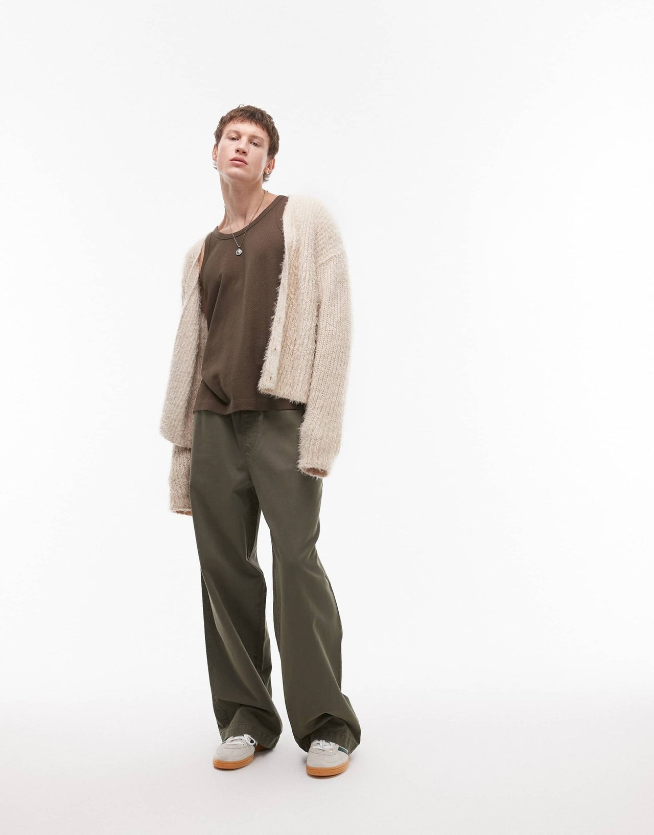 Topman baggy fit chino twill trouser in khaki - ASOS Sample Sale