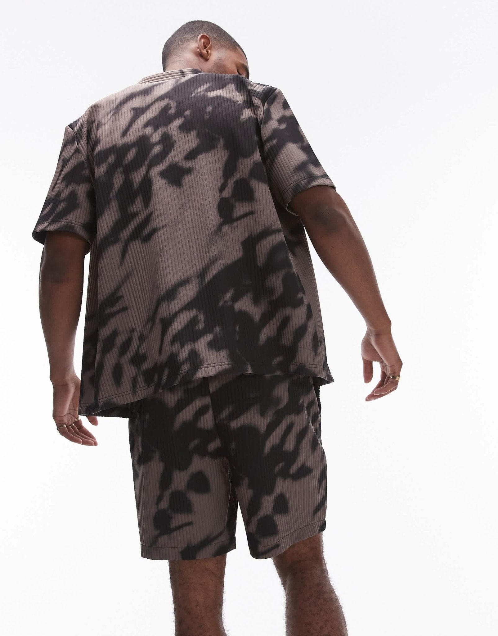 Topman co - ord shadow printed plisse short in purple - ASOS Sample Sale