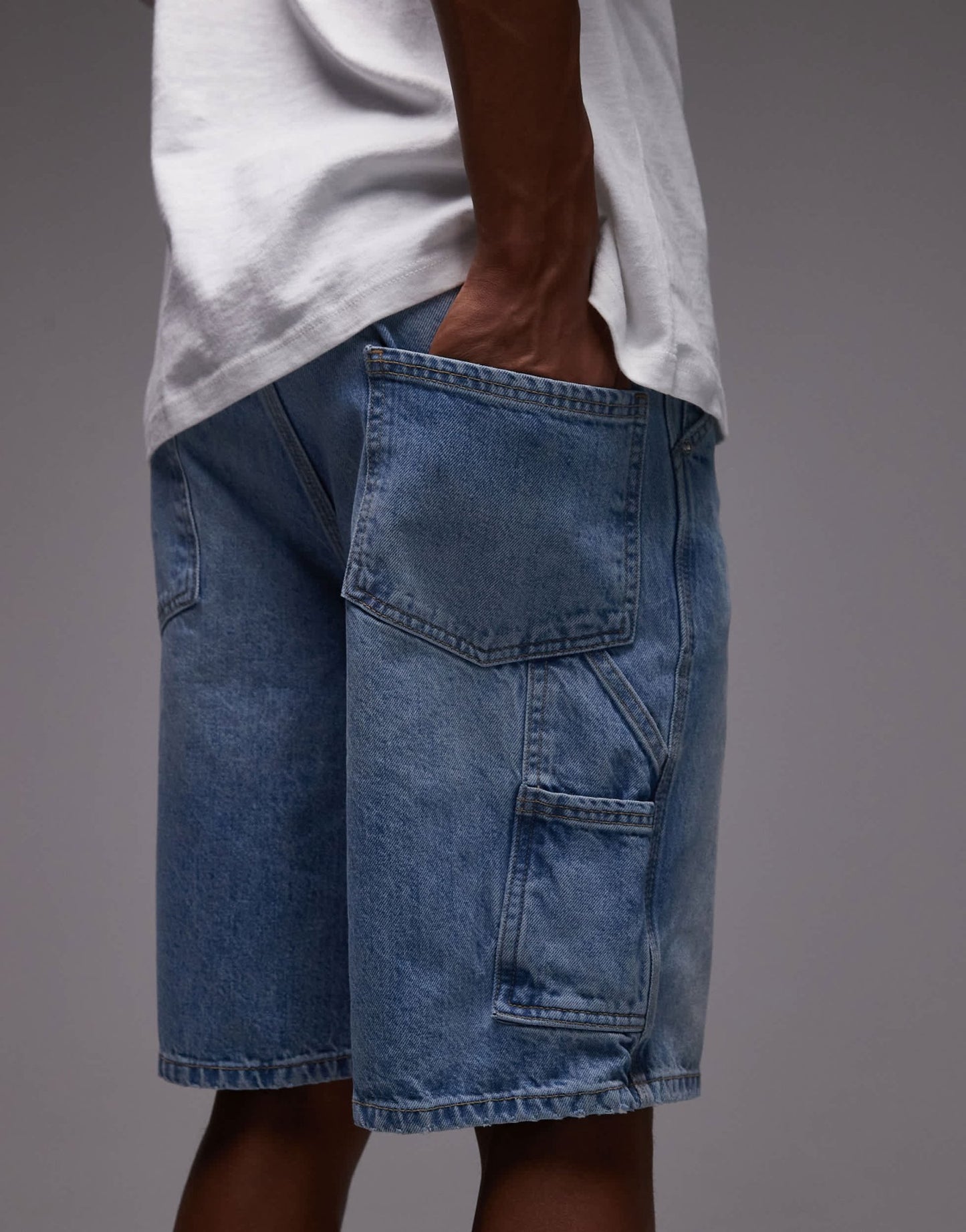Topman denim carpenter short in light wash blue - ASOS Sample Sale