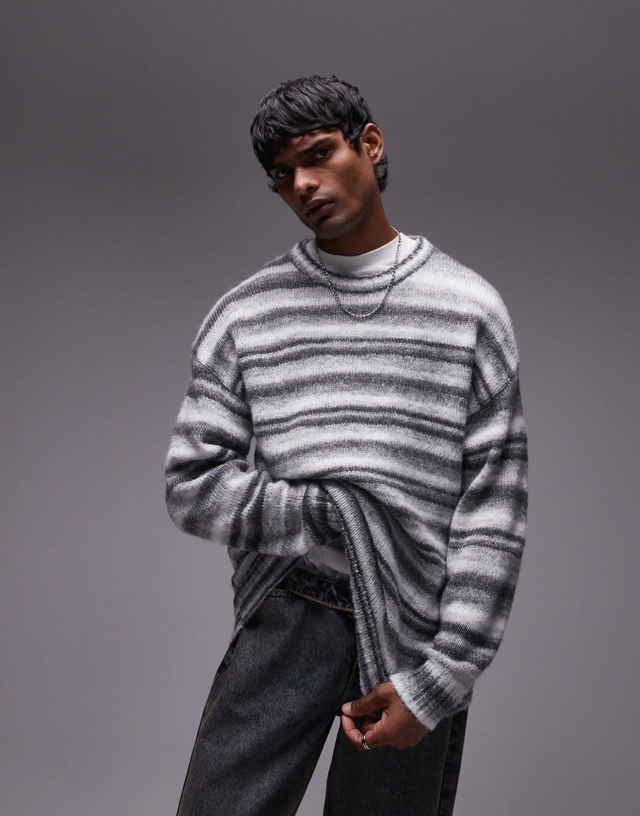 Topman relaxed fit fluffy stripe jumper in grey stripe - ASOS Sample Sale