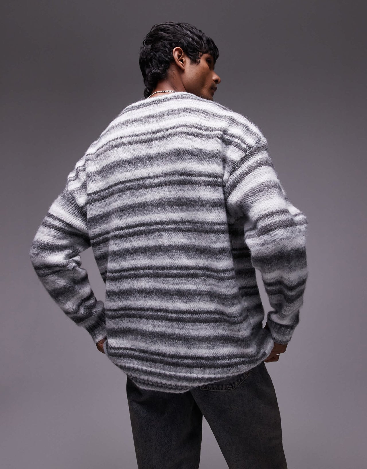 Topman relaxed fit fluffy stripe jumper in grey stripe - ASOS Sample Sale