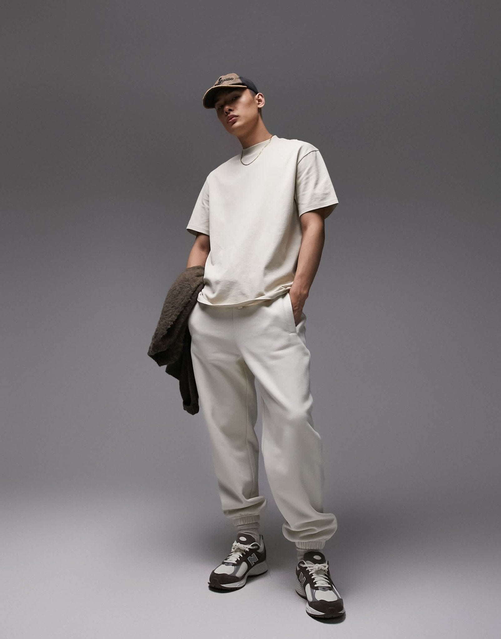 Topman relaxed fit t-shirt in stone - ASOS Sample Sale