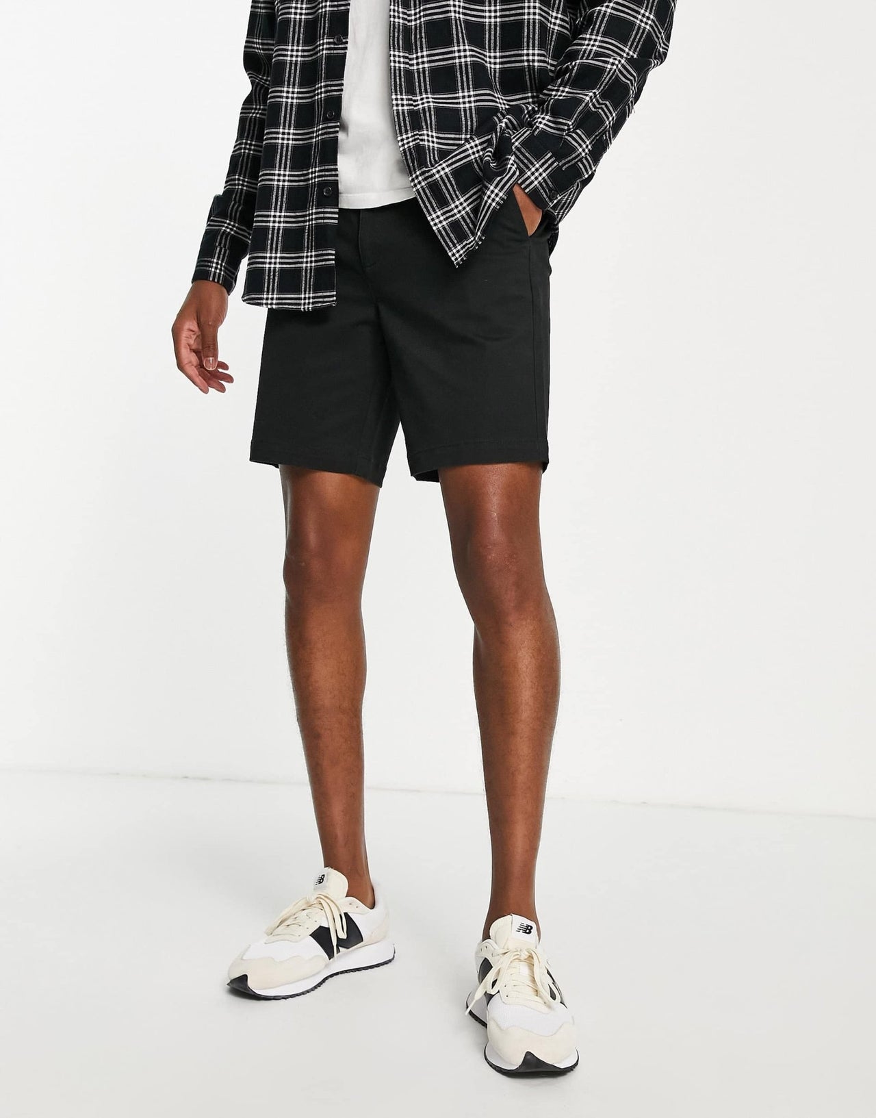 Topman slim chino short in black - ASOS Sample Sale