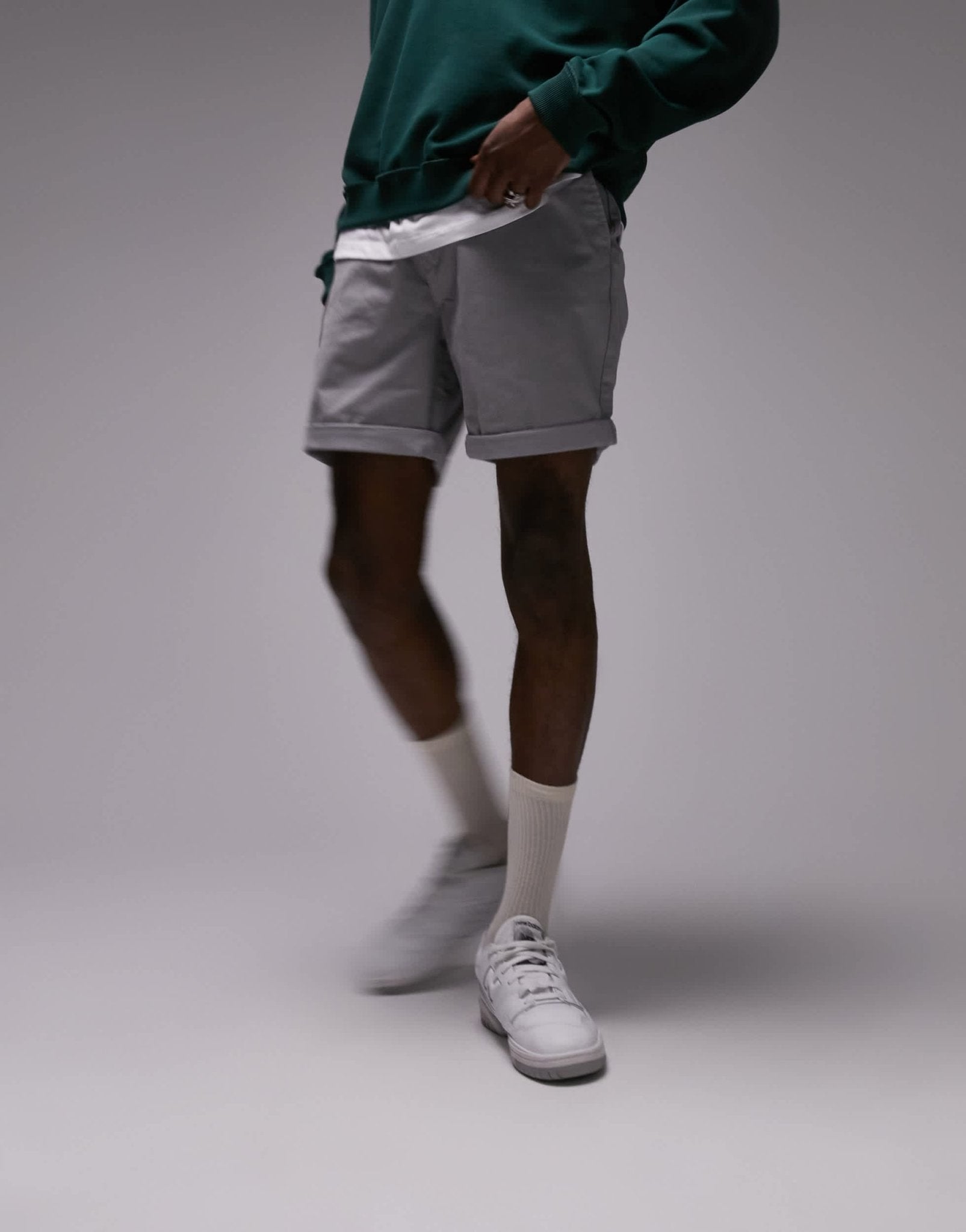 Topman slim chino short in grey - ASOS Sample Sale