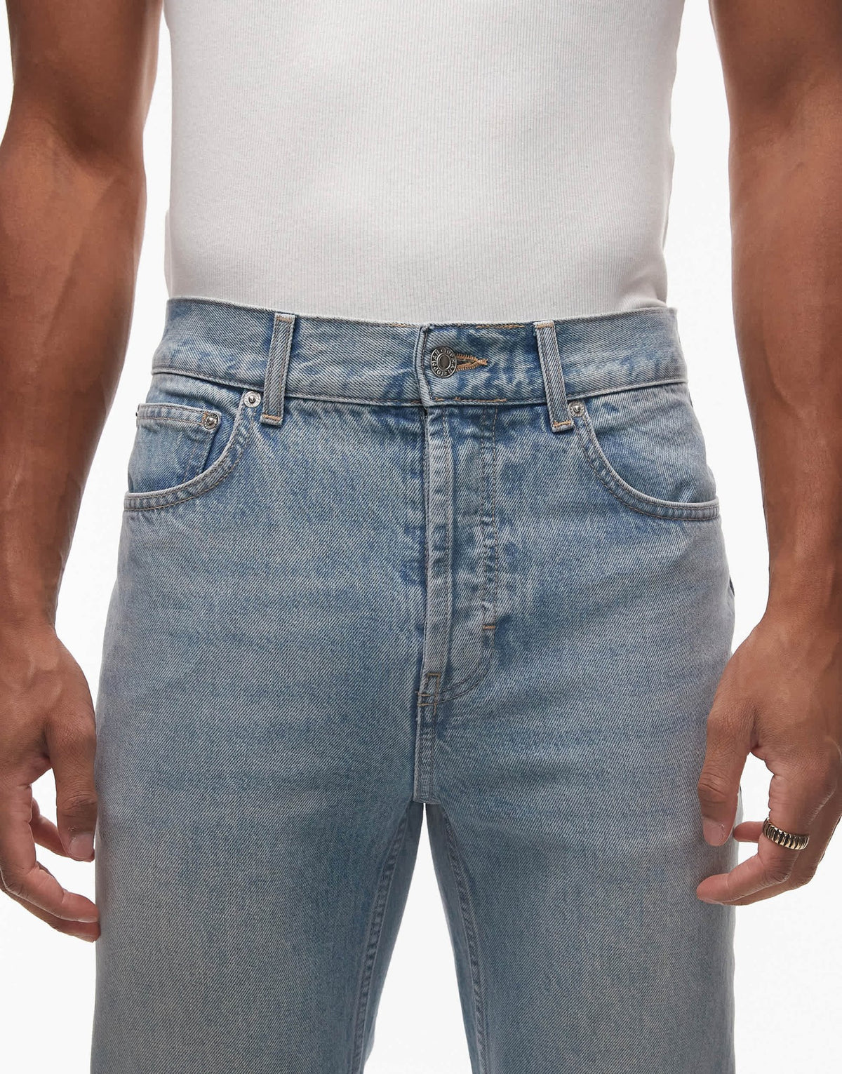 Topman straight leg jean in light wash - ASOS Sample Sale