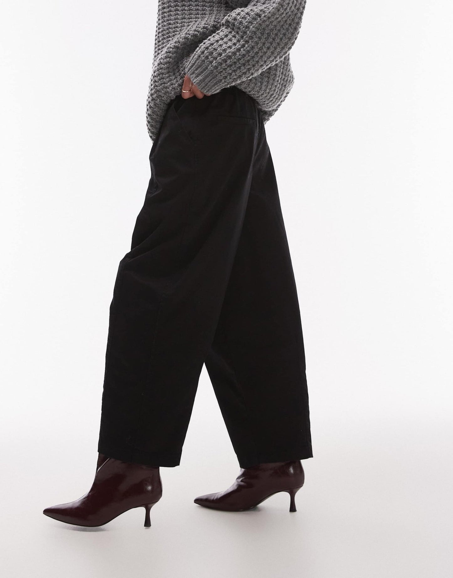 Topshop balloon casual fit trouser in black - ASOS Sample Sale