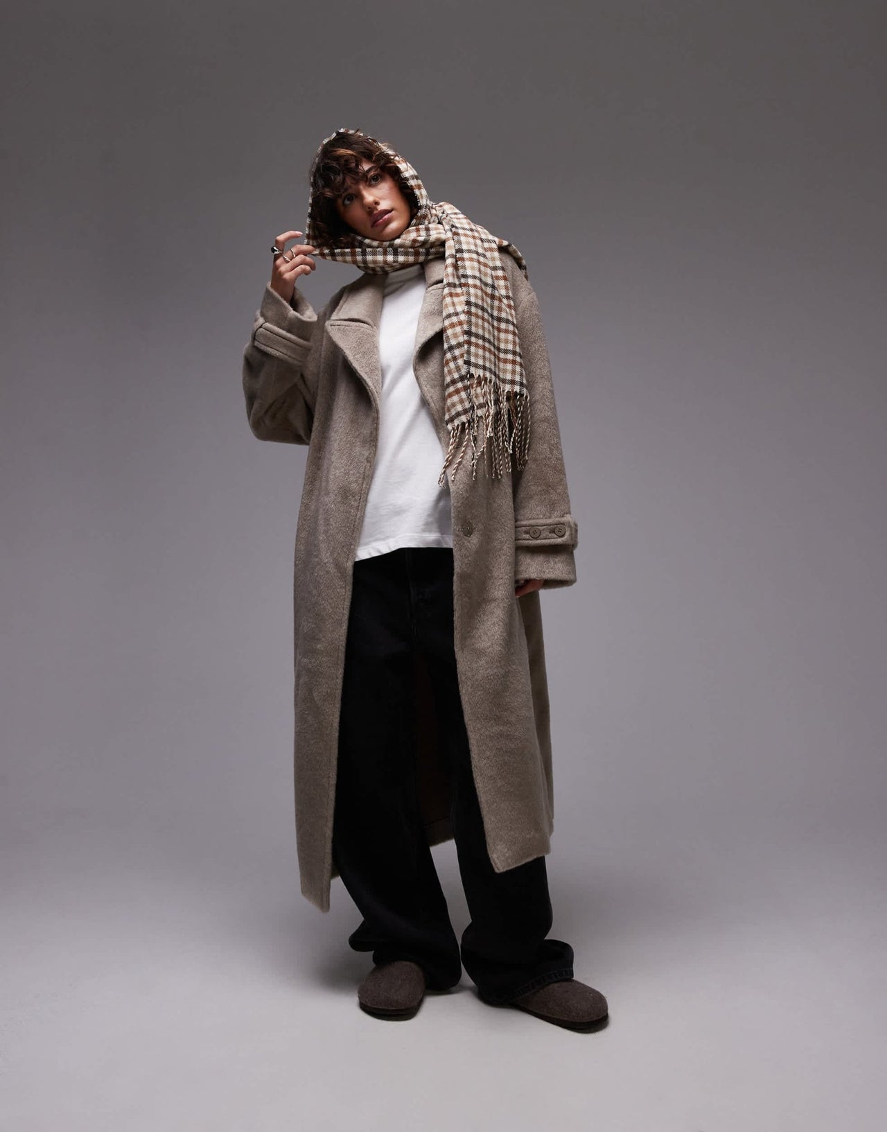 Topshop chuck on coat in taupe - ASOS Sample Sale