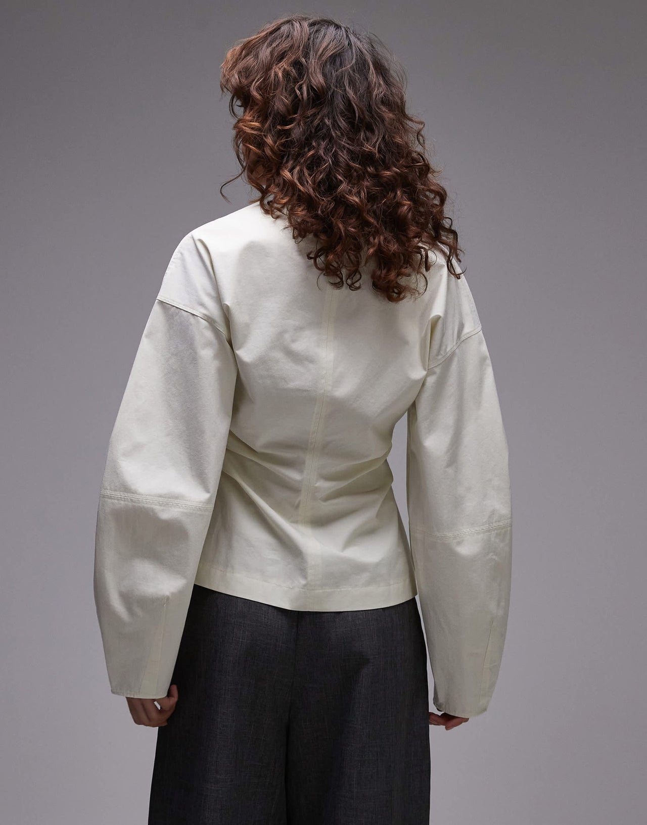Topshop cinch barrel sleeve top in ecru - ASOS Sample Sale