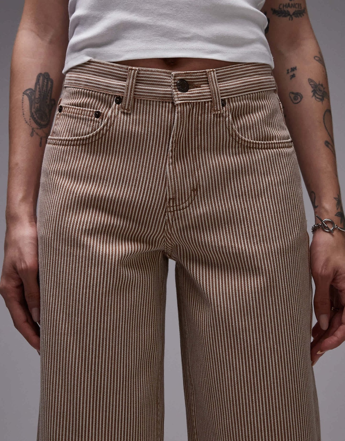 Topshop Cinch low rise relaxed jean in tan stripe - ASOS Sample Sale