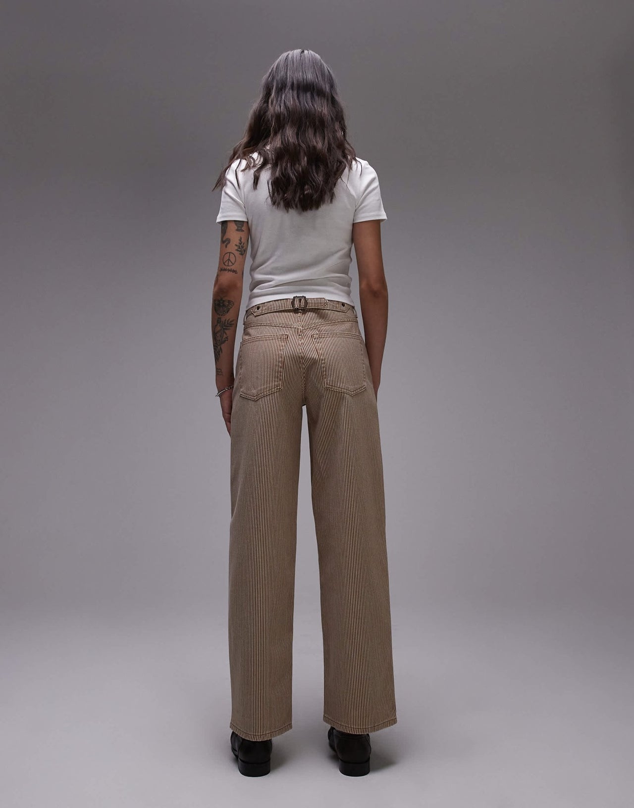 Topshop Cinch low rise relaxed jean in tan stripe - ASOS Sample Sale
