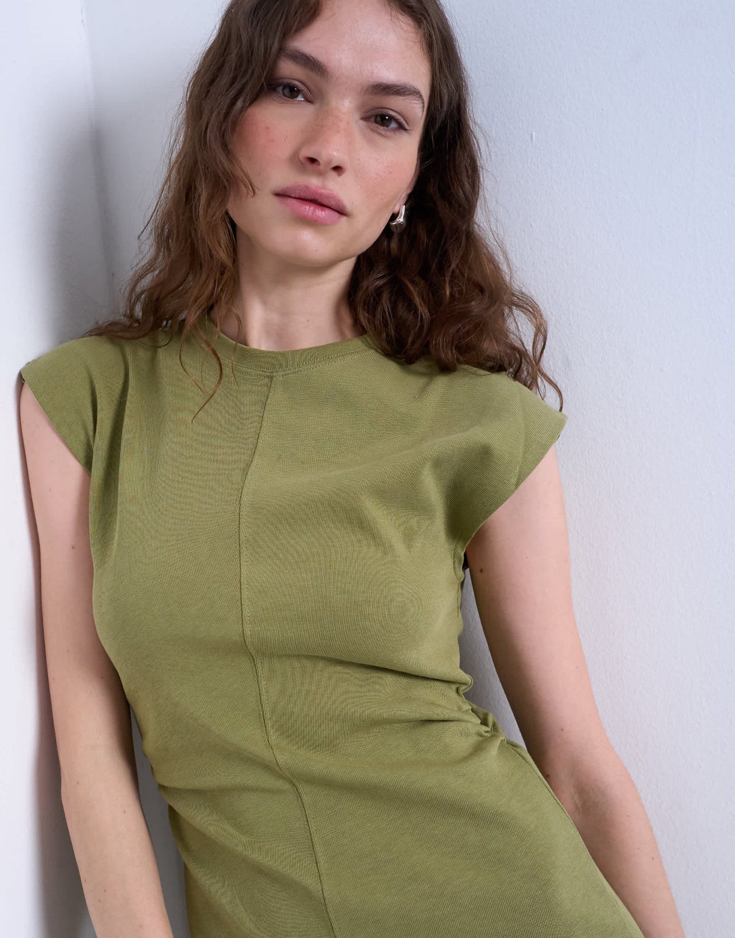 Topshop cinch waist structured mini dress in green - ASOS Sample Sale