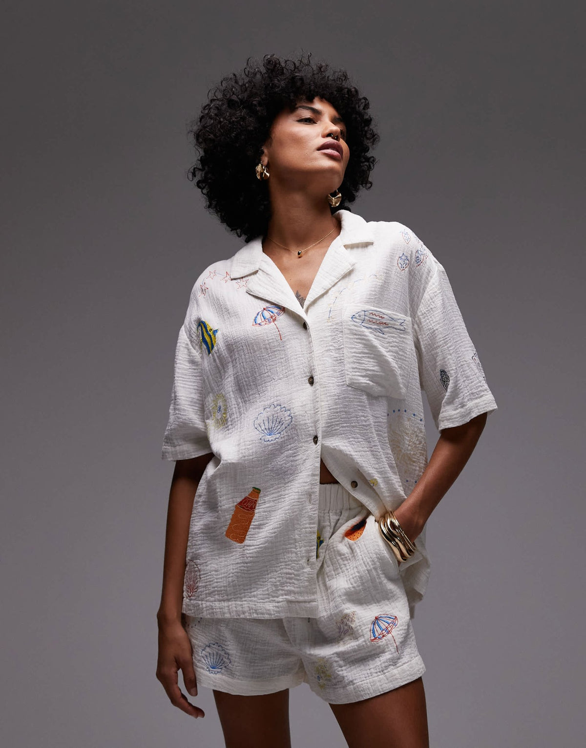Topshop co ord cotton doodle embroidery pull on shorts in white - ASOS Sample Sale