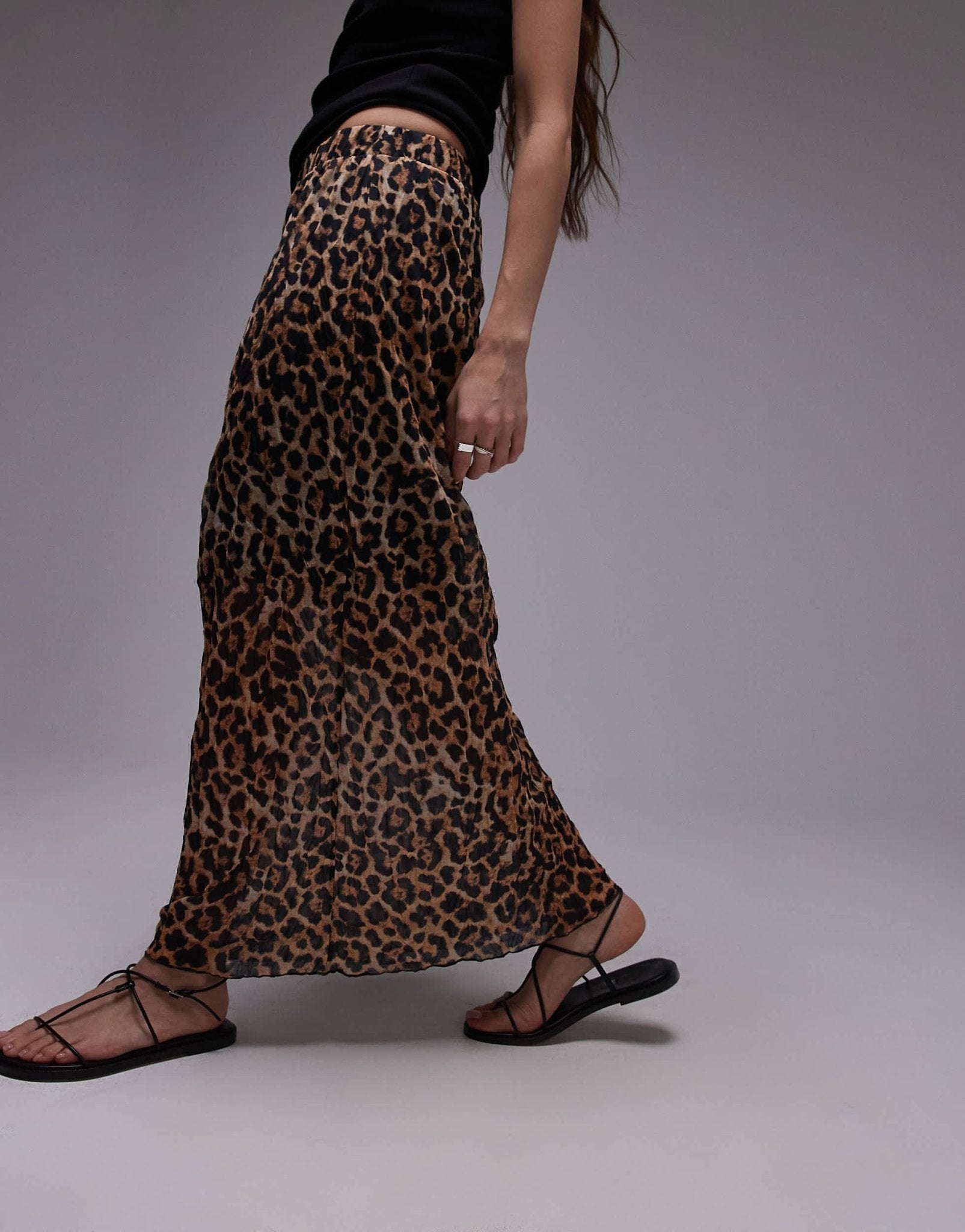 Topshop crinkle jersey midaxi skirt in leopard print - ASOS Sample Sale