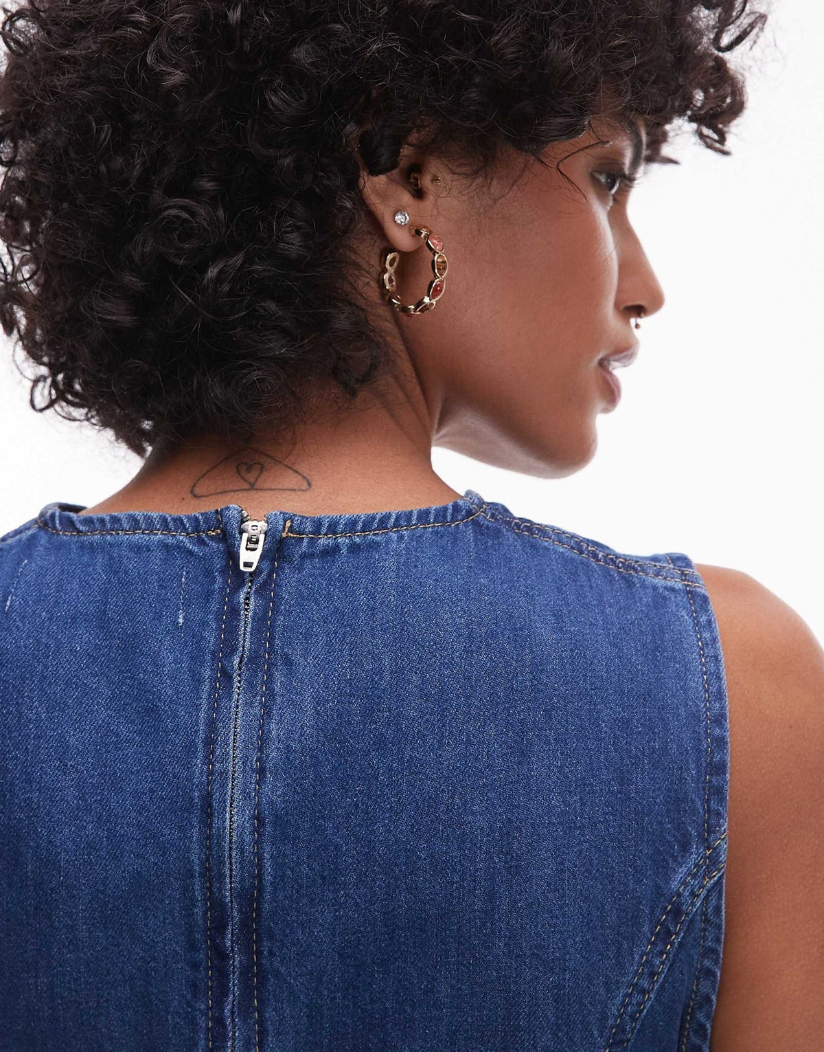 Topshop denim v neck box pleat mini dress in mid blue - ASOS Sample Sale