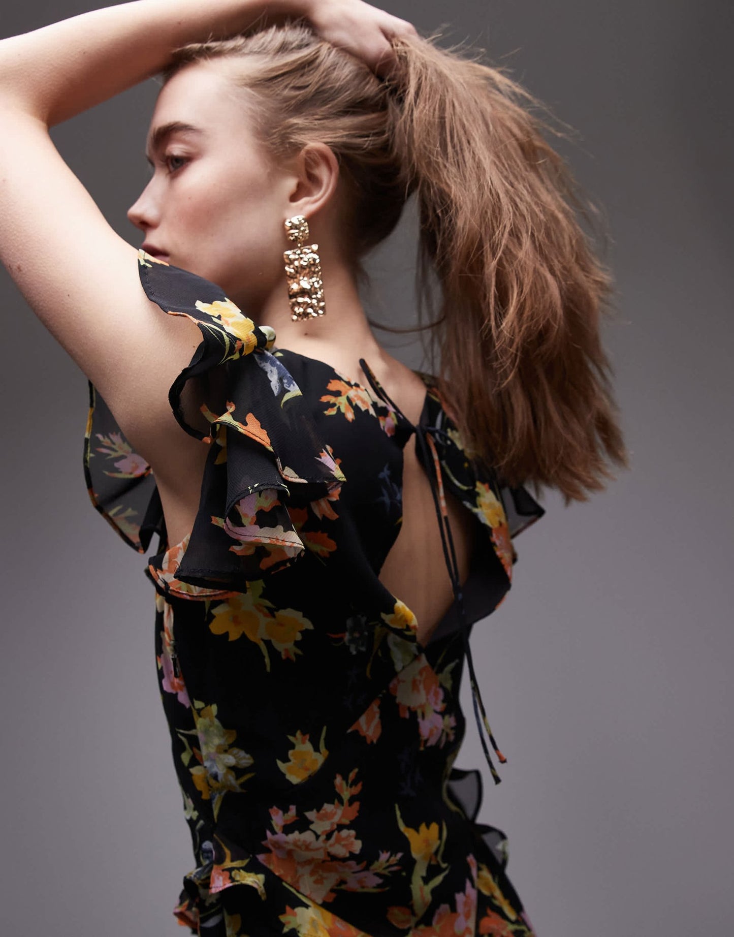 Topshop flutter sleeve ruffle occasion midi dress in black base floral - ASOS Sample Sale