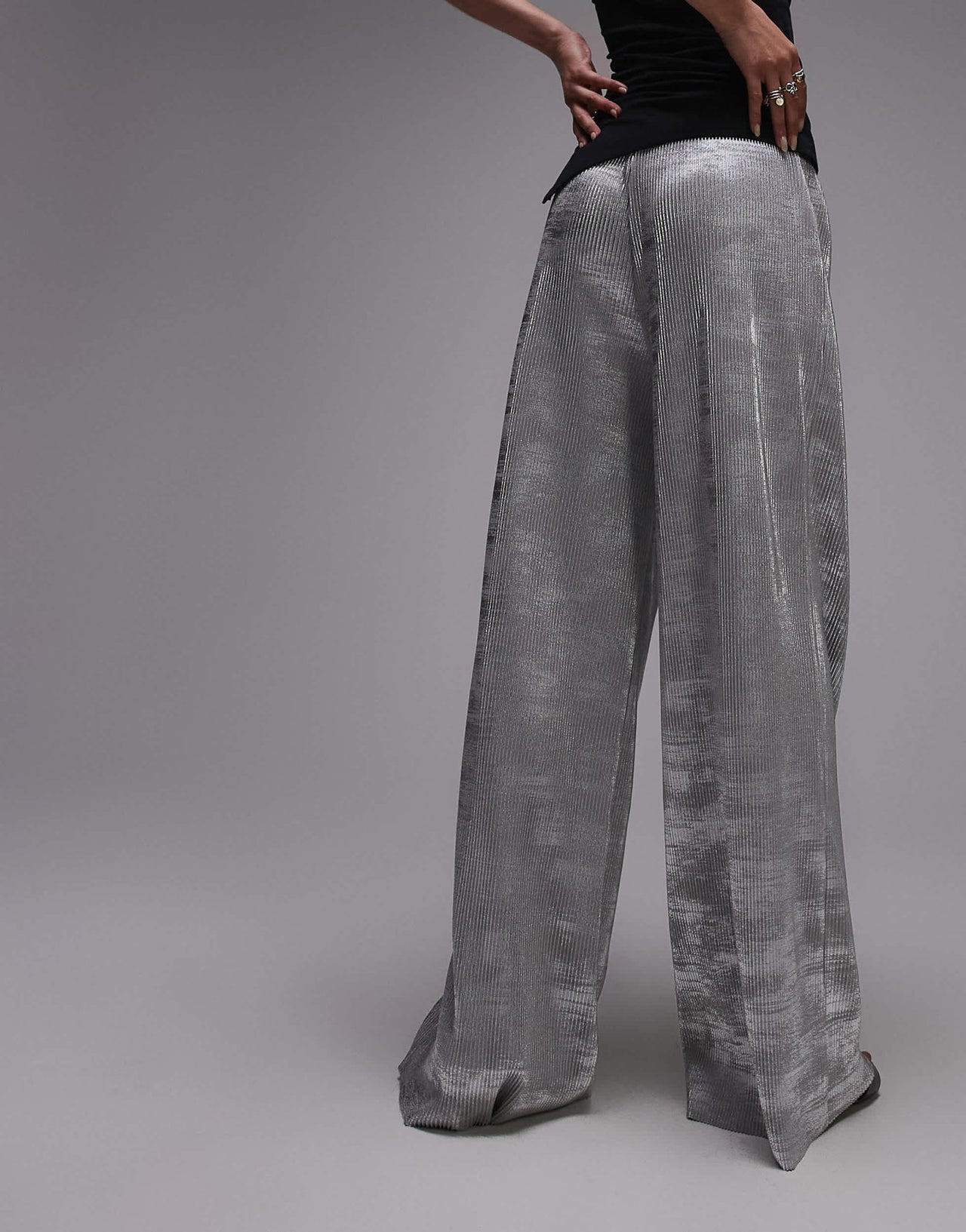 Topshop foil print plisse trouser in silver - ASOS Sample Sale