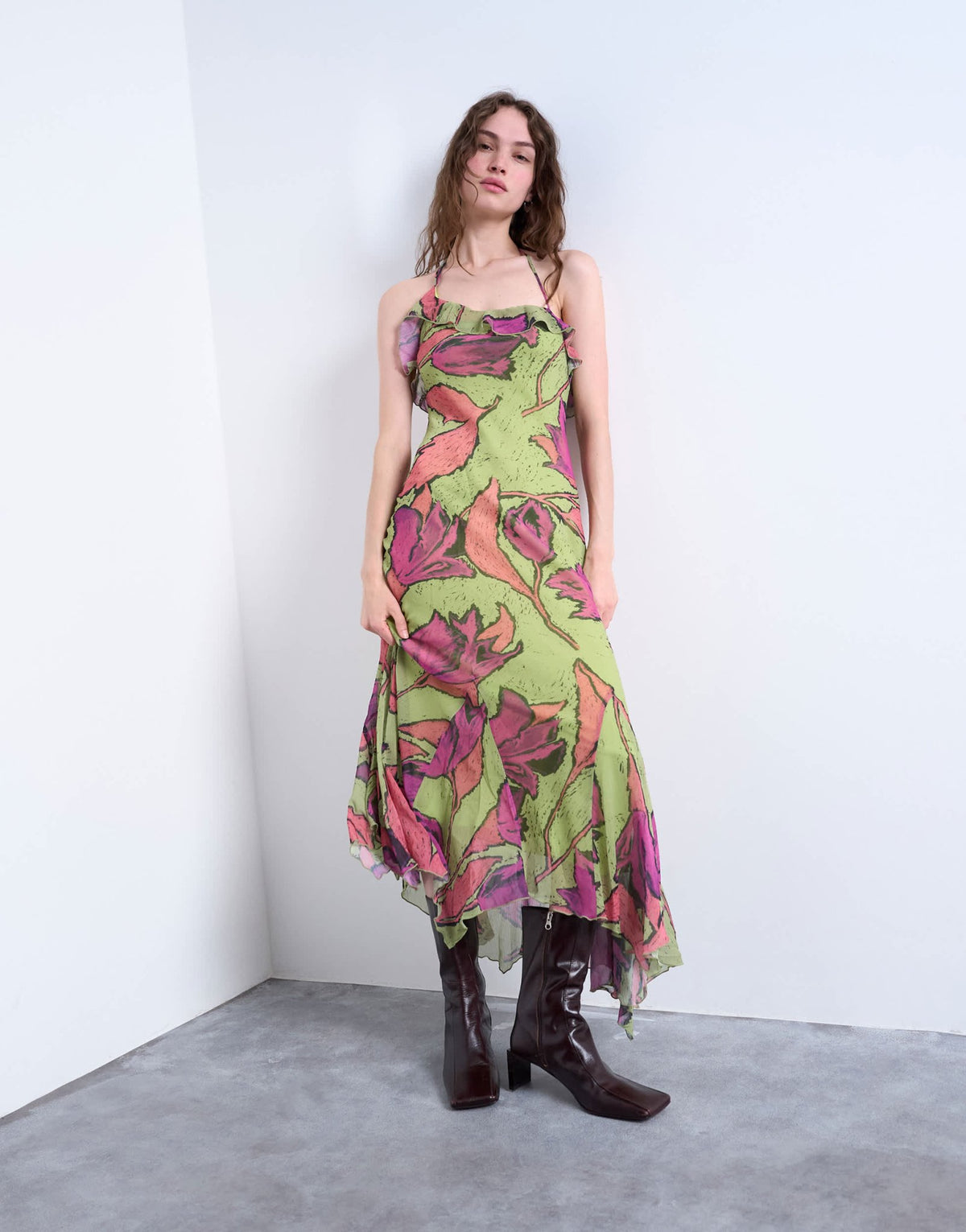 Topshop godet hem occasion midi dress in pink and green floral print - ASOS Sample Sale