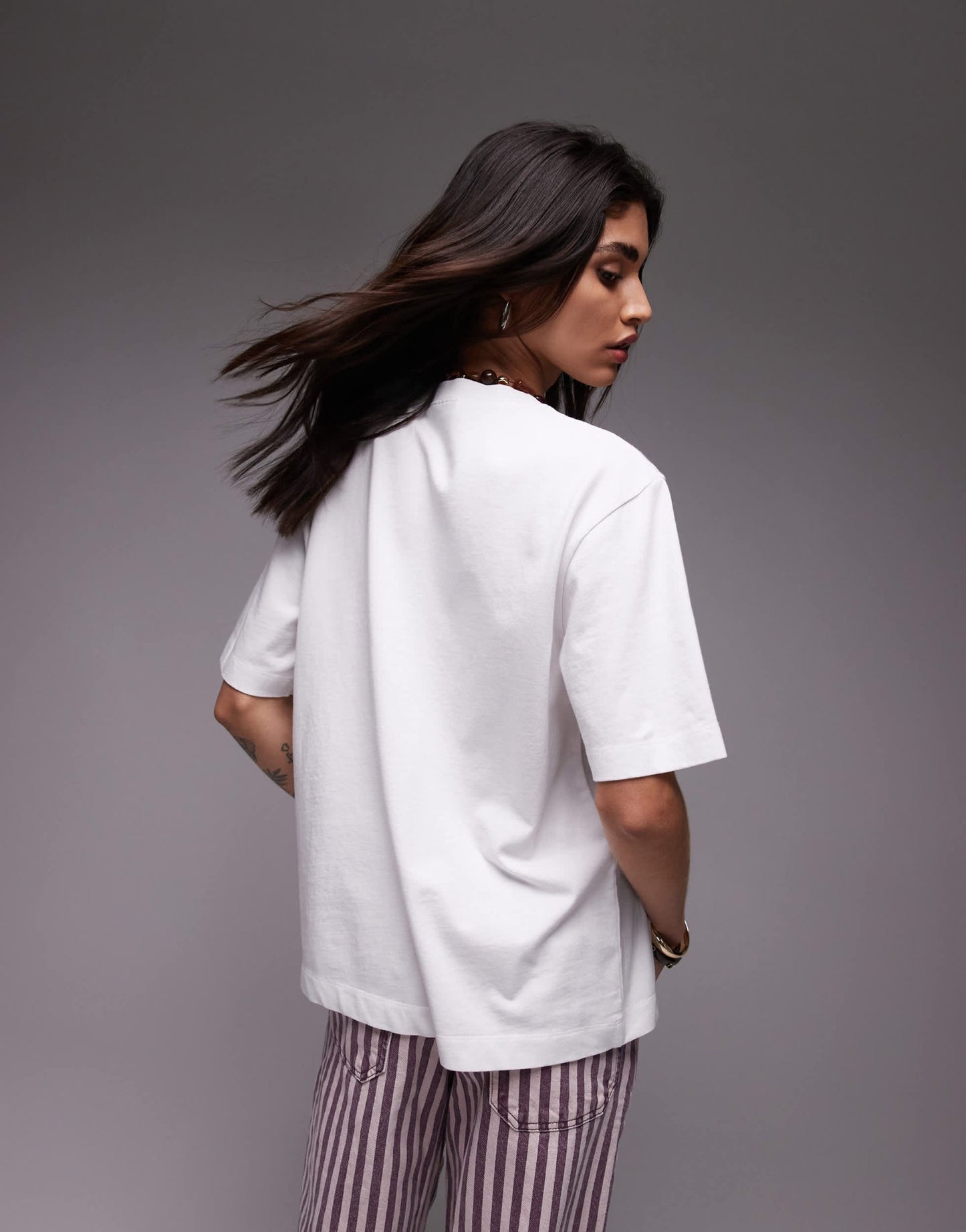 Topshop graphic floral premium basic tee in white - ASOS Sample Sale