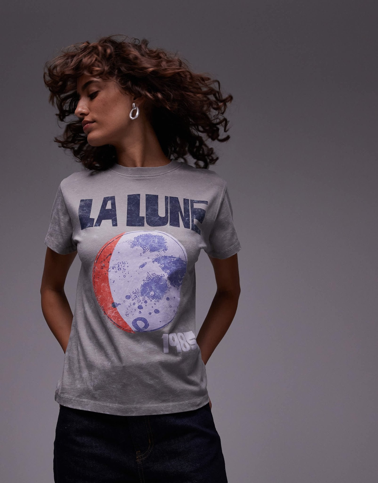 Topshop graphic la lune boxy tee in grey - ASOS Sample Sale
