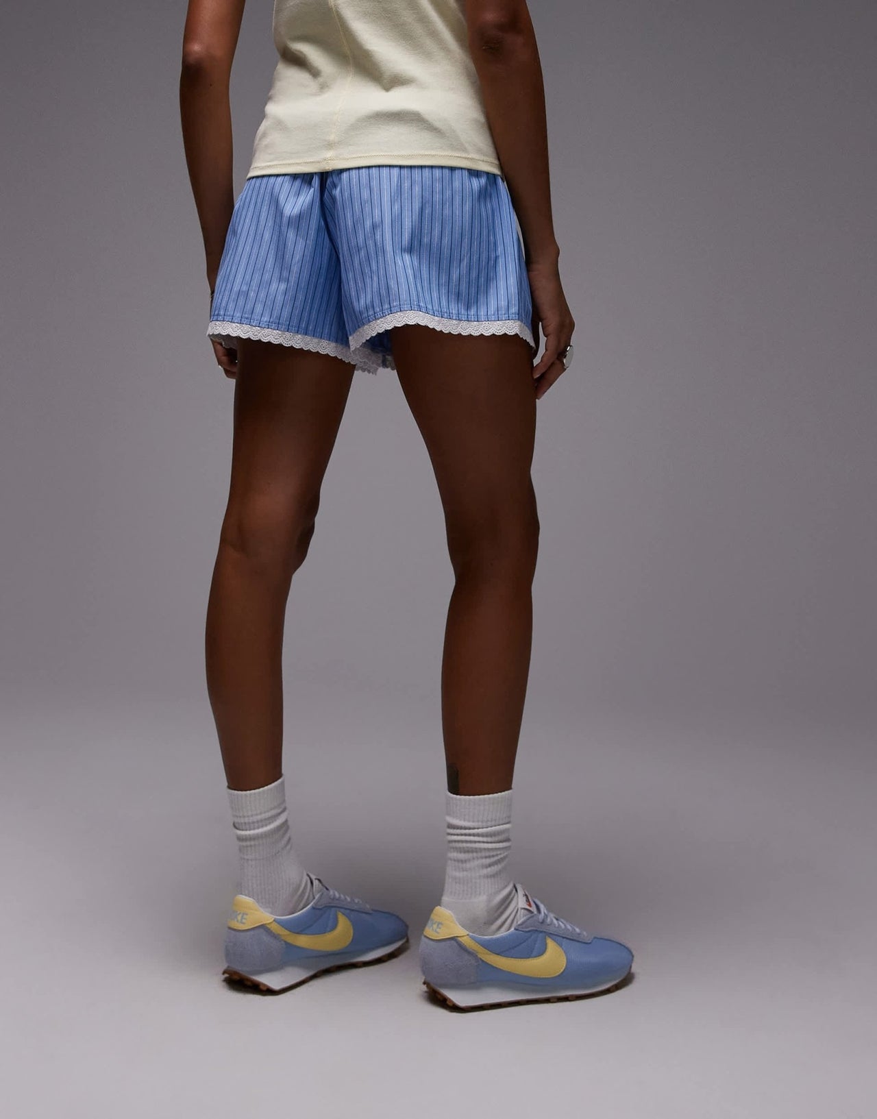 Topshop high waisted stripe lace trim boxer short in blue - ASOS Sample Sale