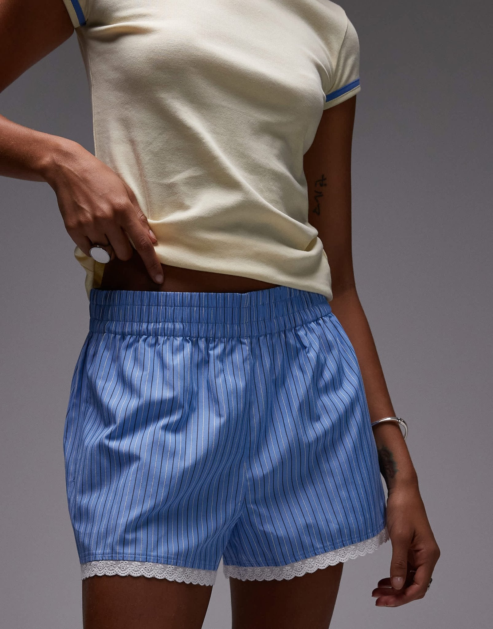 Topshop high waisted stripe lace trim boxer short in blue - ASOS Sample Sale