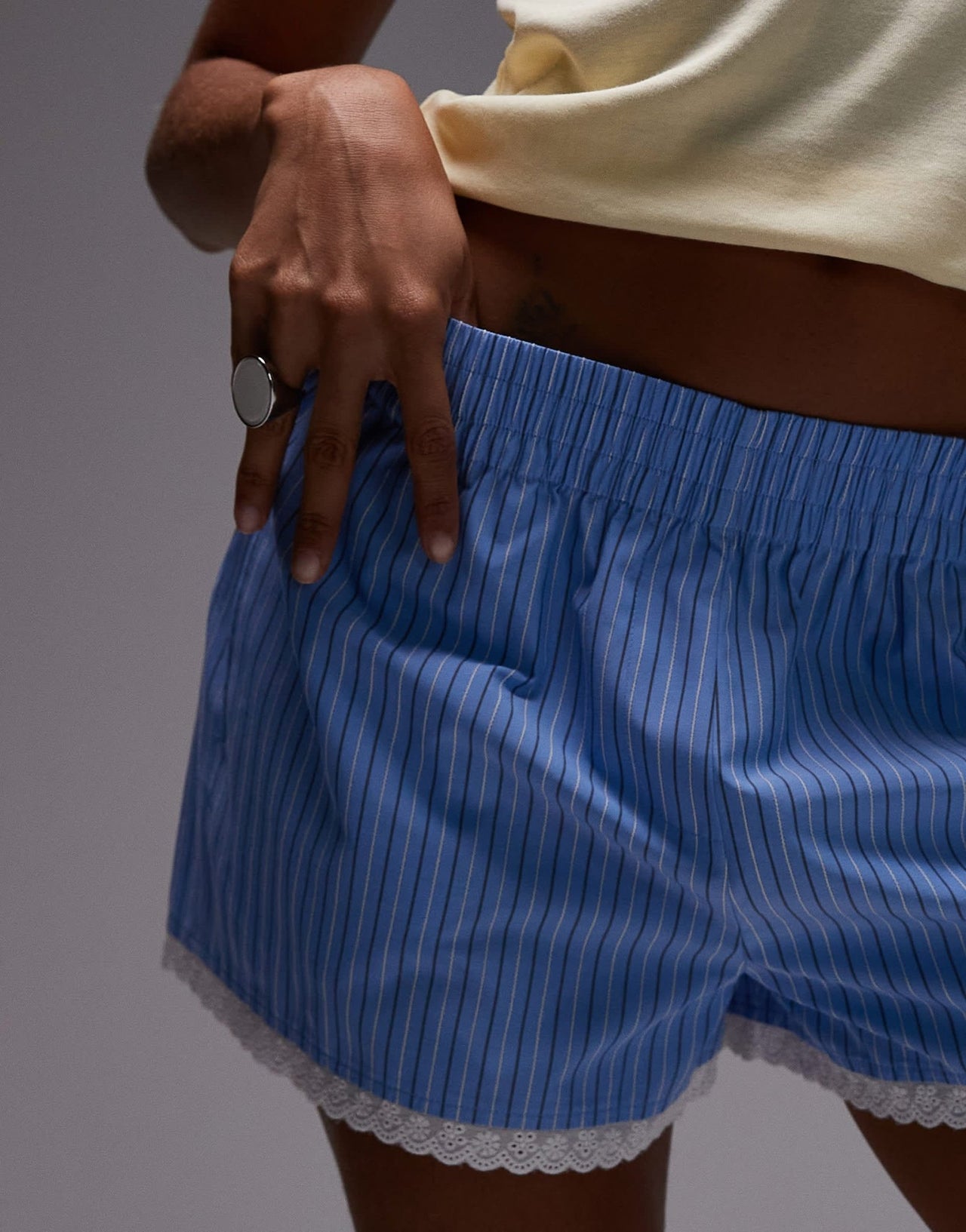 Topshop high waisted stripe lace trim boxer short in blue - ASOS Sample Sale