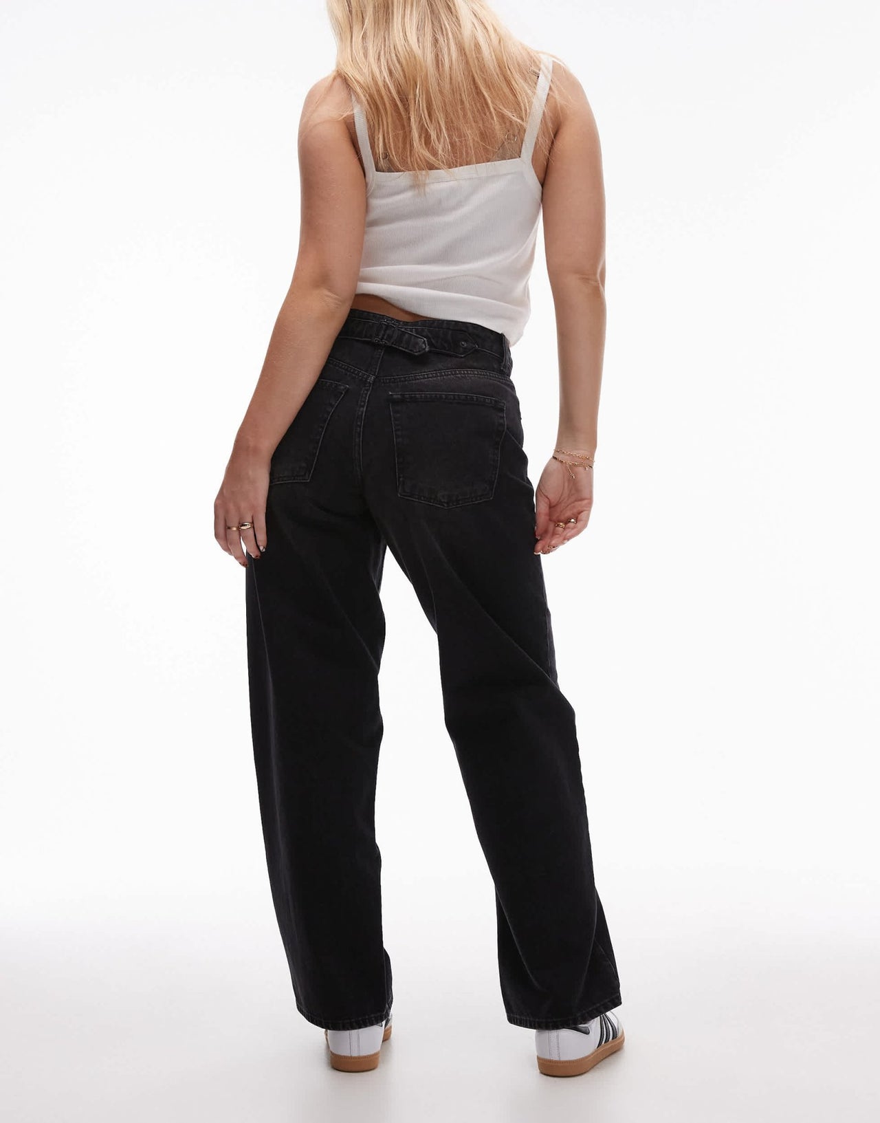 Topshop Hourglass Cinch low rise relaxed jean in deep black - ASOS Sample Sale