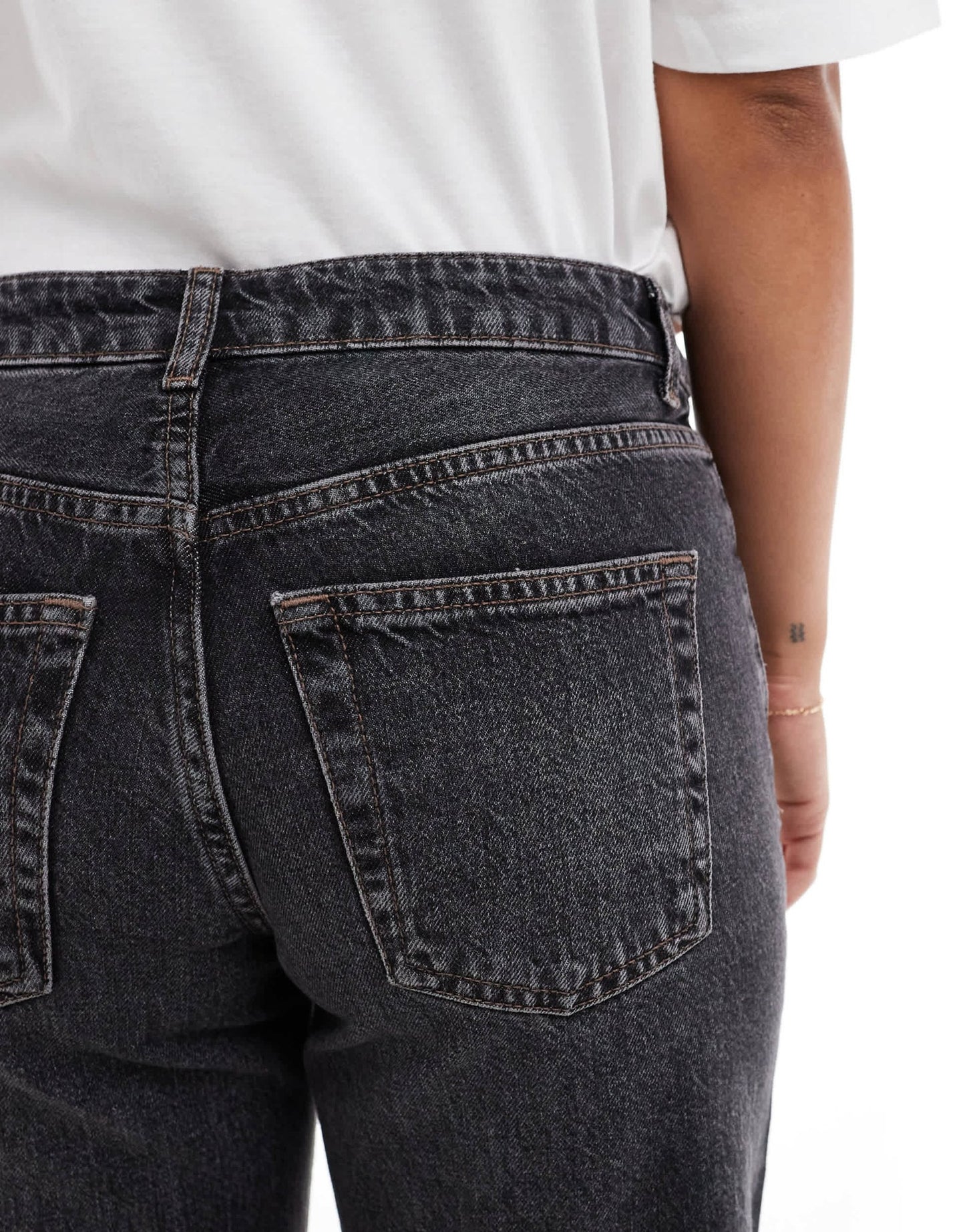 Topshop Hourglass Ember low rise straight leg jean in dirty washed black - ASOS Sample Sale