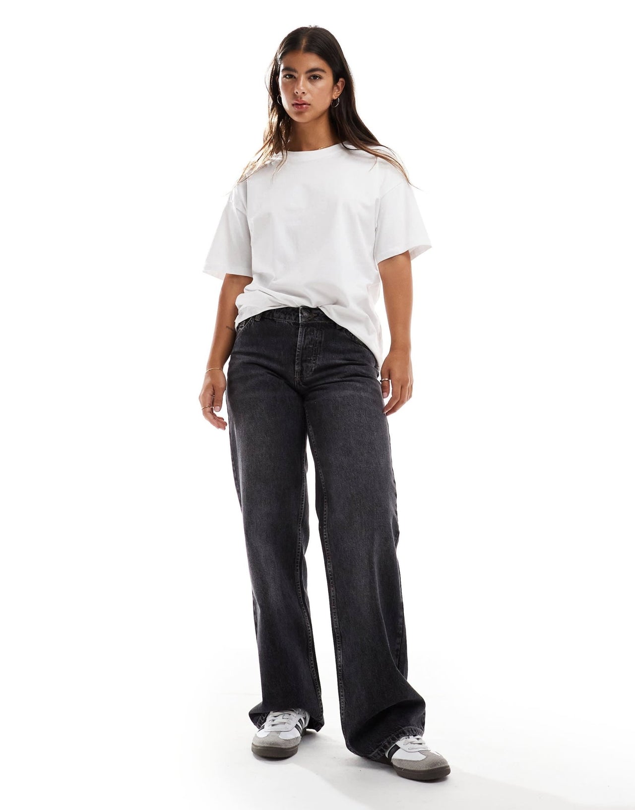 Topshop Hourglass Ember low rise straight leg jean in dirty washed black - ASOS Sample Sale