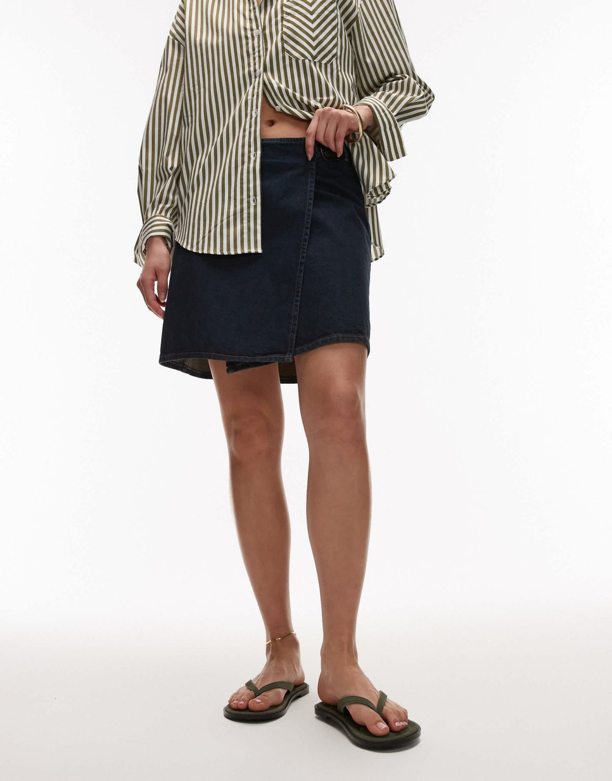 Topshop Jay real suede toe thong flat sandal in khaki - ASOS Sample Sale